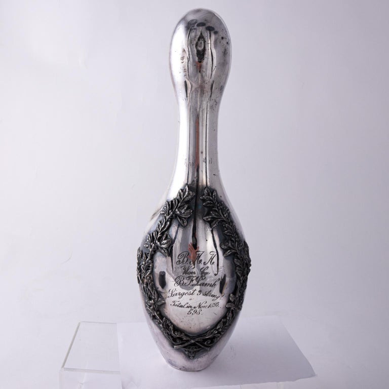 Victorian Large Figural Bowling Trophy, circa 1893 For Sale 3