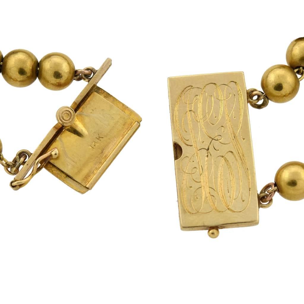Collana vittoriana con cammeo di lava intagliato a mano di grandi dimensioni A Link in vendita 2