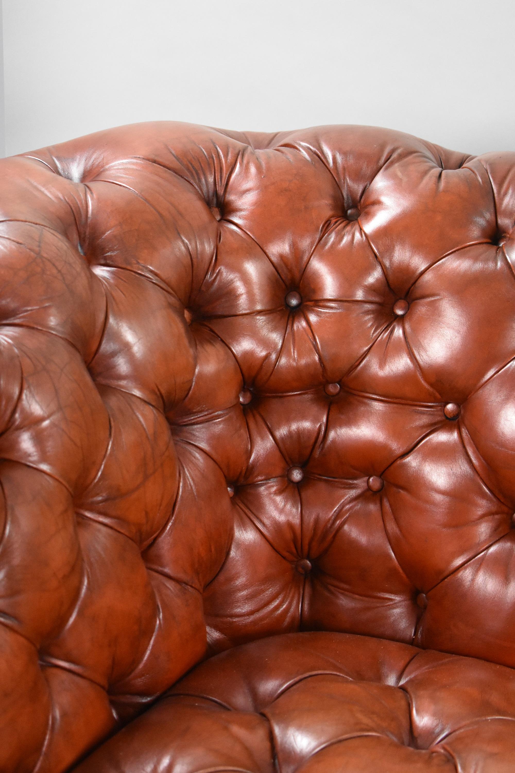 Victorian Style Leather Chesterfield Sofa 3