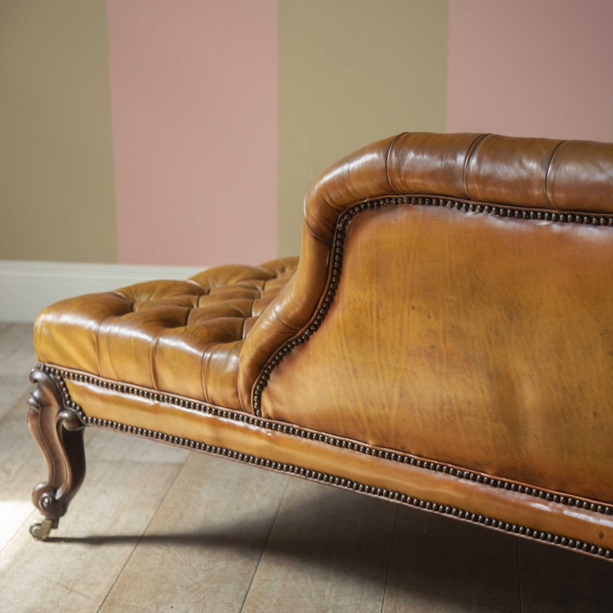 English Victorian Leather Daybed