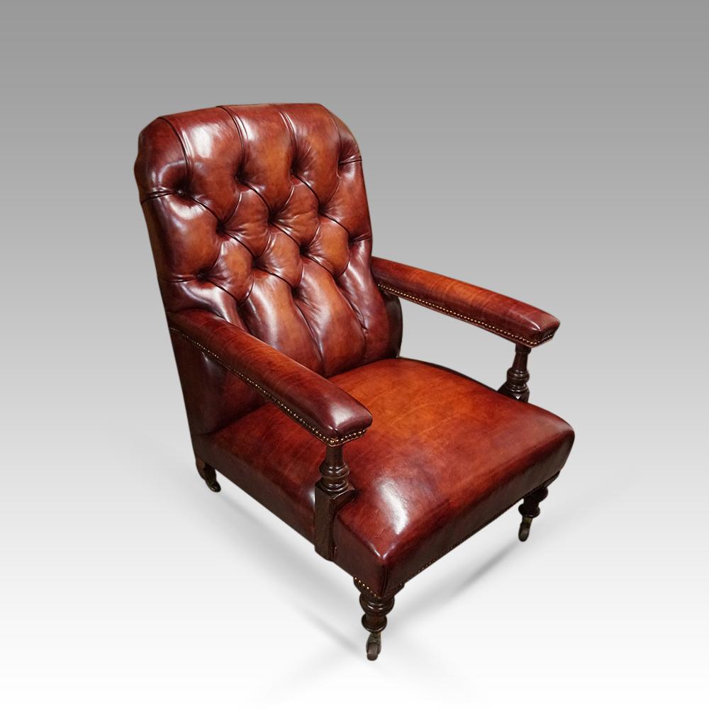 Victorian leather easy chair
This Victorian leather easy chair was made circa 1885.
The deep buttoned back and a deep seat.
It stands on oak turned legs with castors under.
This design of this easy chair makes them so popular, as they are very