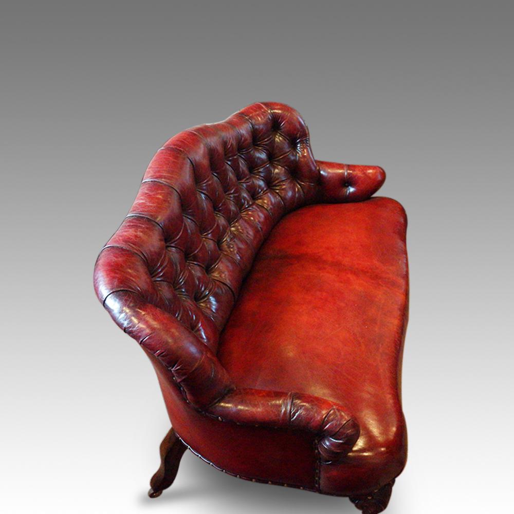 English Victorian deep buttoned red Leather Sofa, 19th century loveseat 4