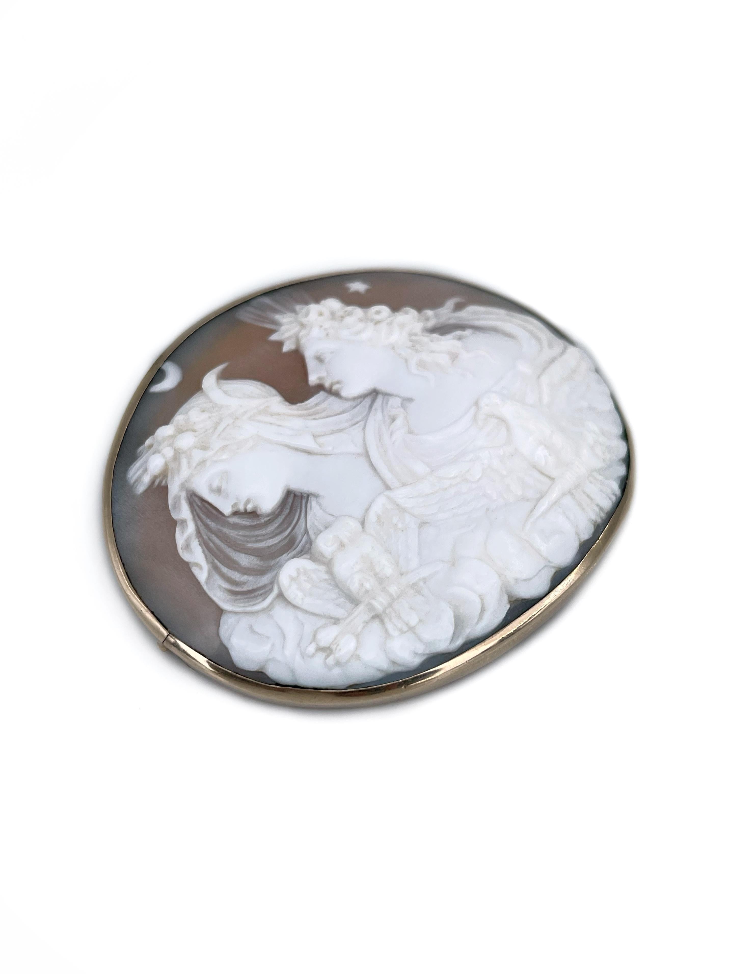 Victorian Left Facing Greek Goddesses Eos And Nyx Shell Cameo Pin Brooch In Good Condition For Sale In Vilnius, LT