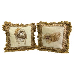 Leopardo Victoriano Needlepoint Perro / Schitzu Almohadas Con Terciopelo y Plumón - Pareja