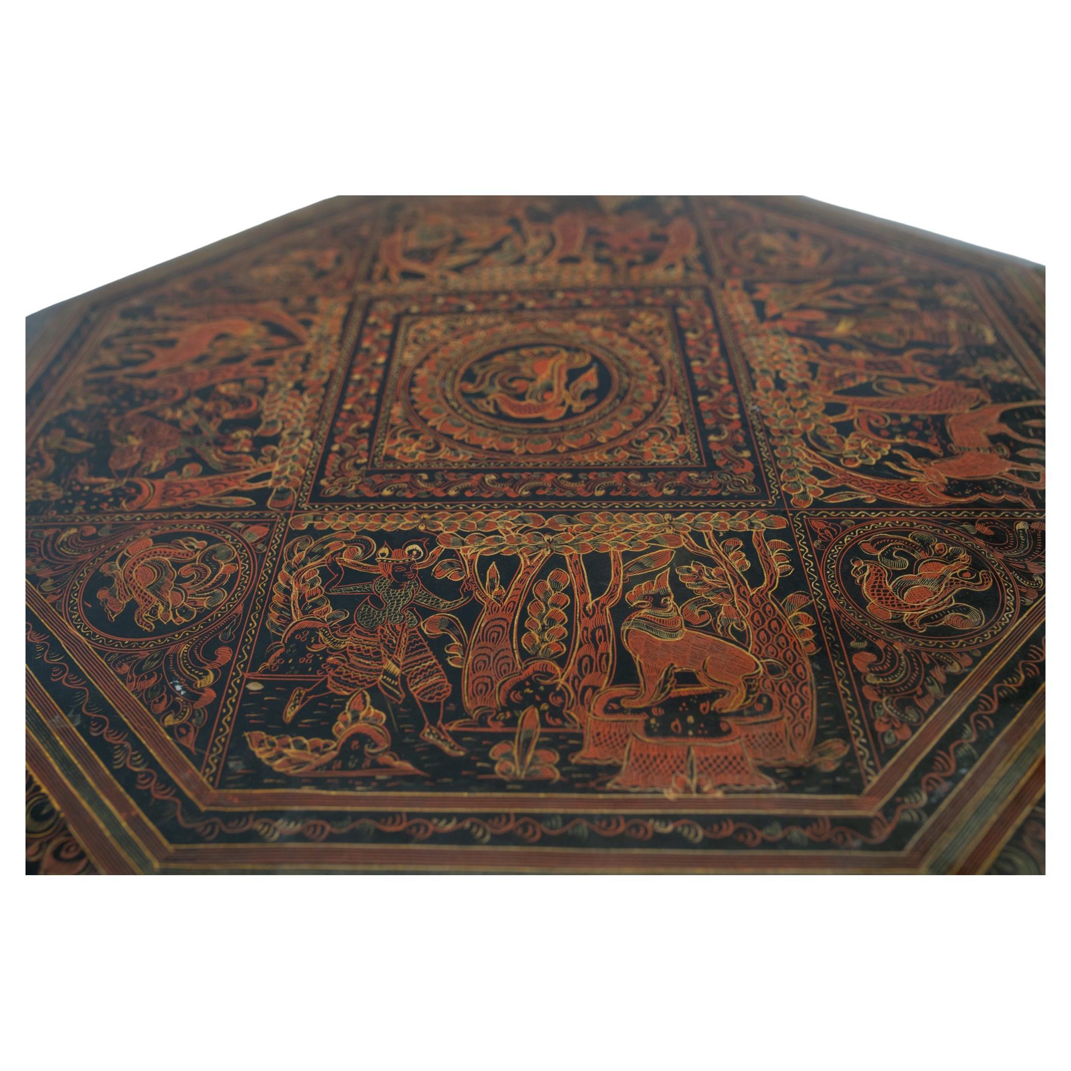 Laqué Table à thé pliante de style oriental victorien Liberty of London avec peintures 1890s en vente