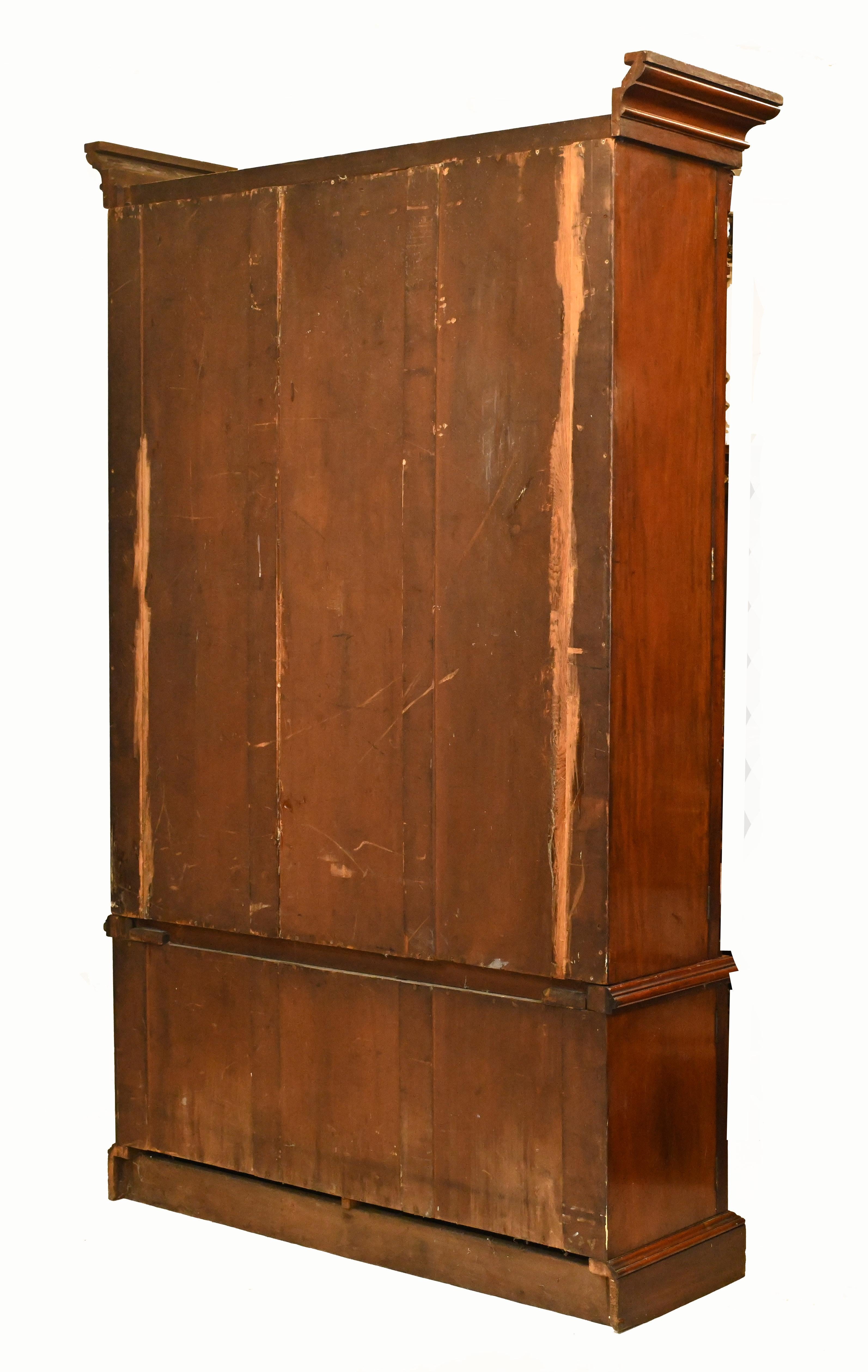Victorian Library Bookcase Display Cabinet Mahogany, 1840 For Sale 8