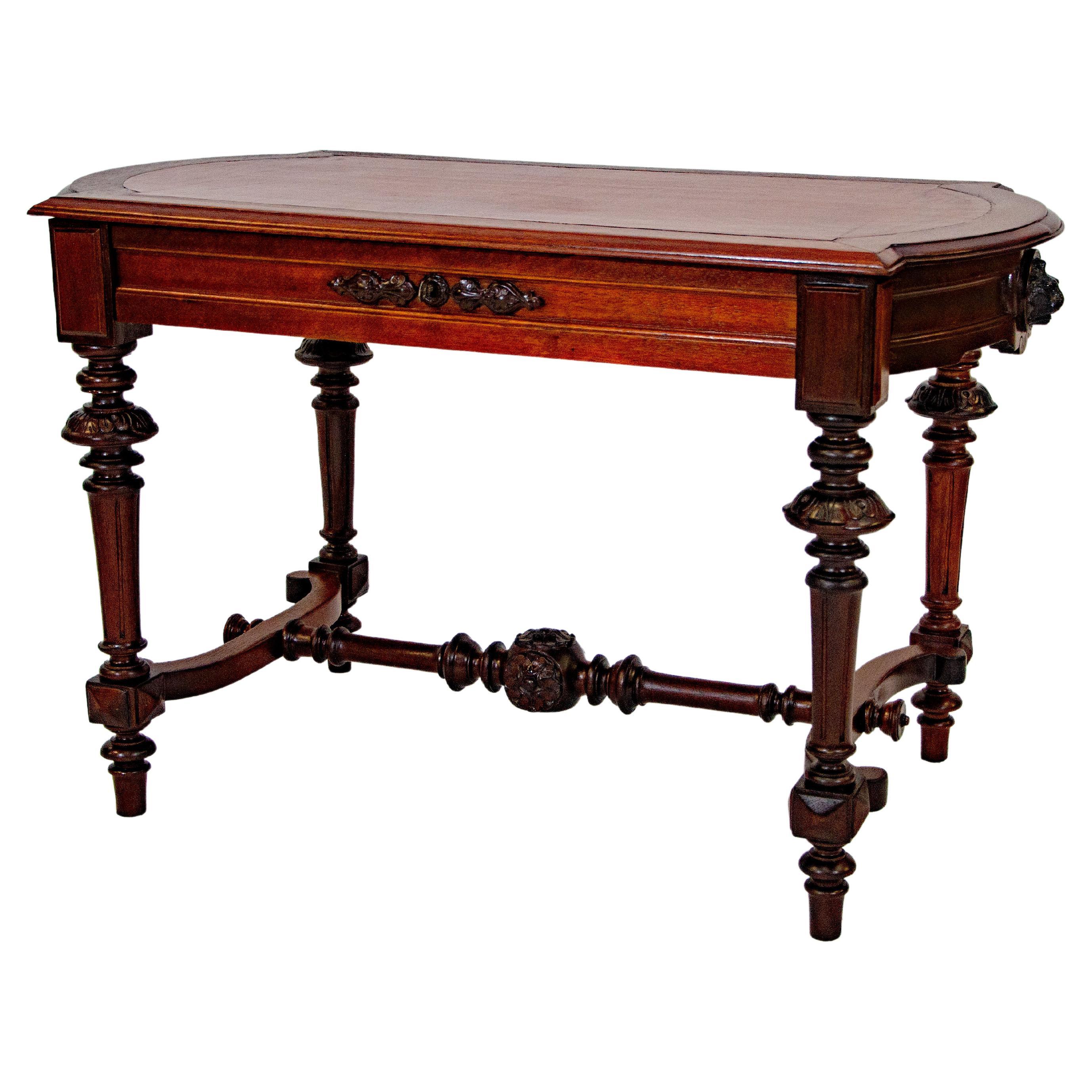 Victorian Library, Center or Occasional Table