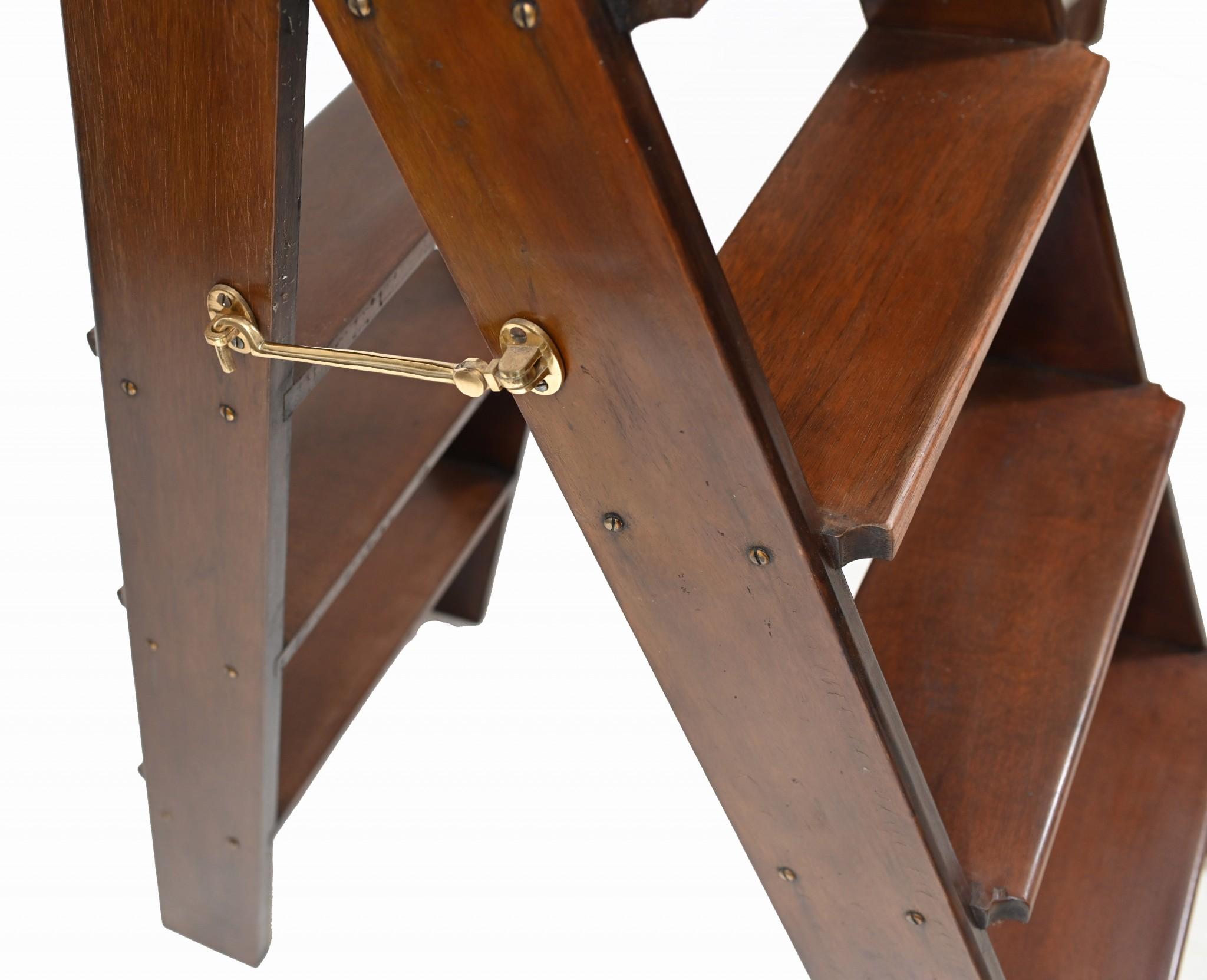 Victorian Library Steps Mahogany Step Ladder In Good Condition In Potters Bar, GB