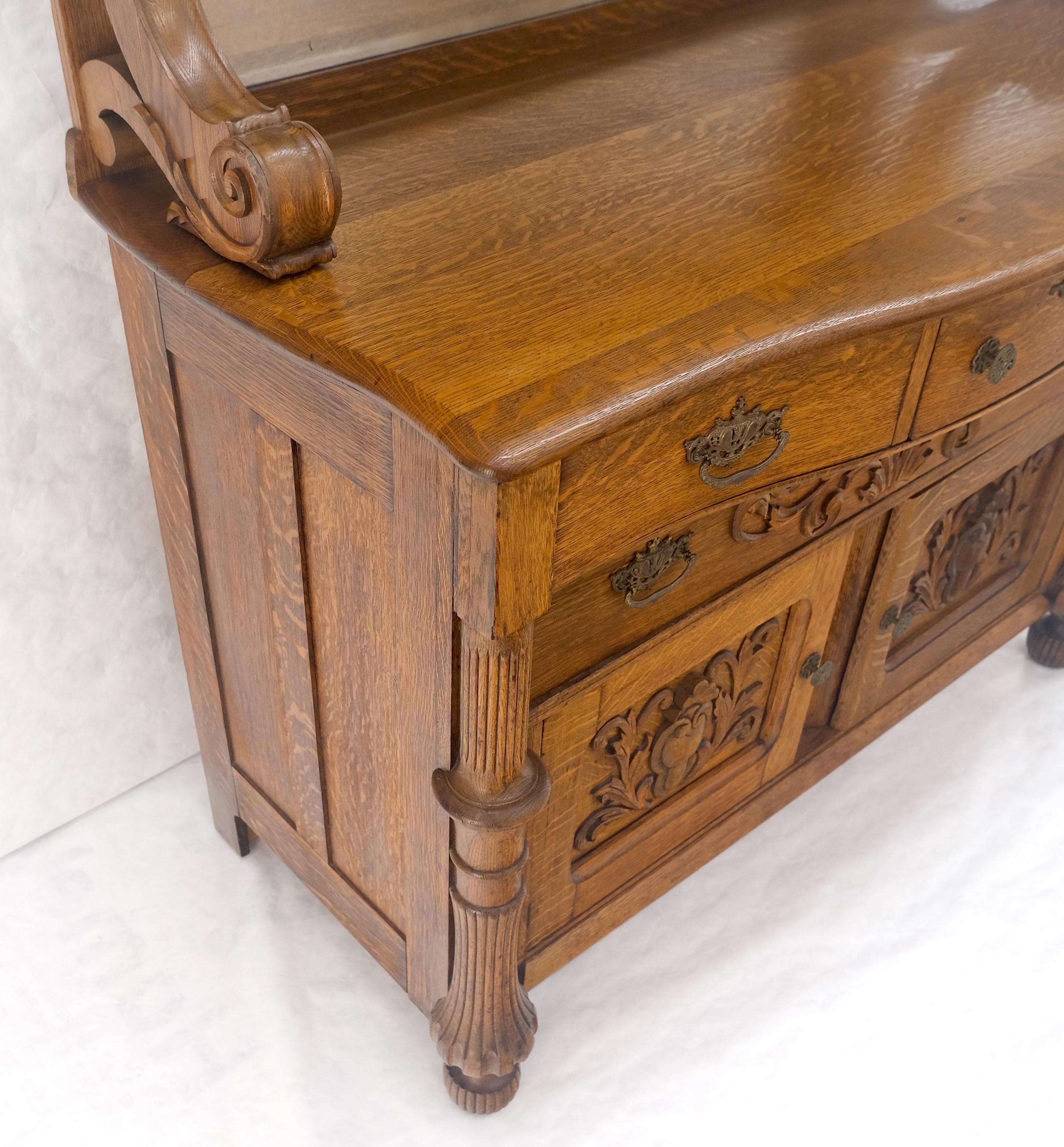 American Victorian Lions Heads Mirrored Backsplash Fine Carved Oak Sideboard MINT! For Sale