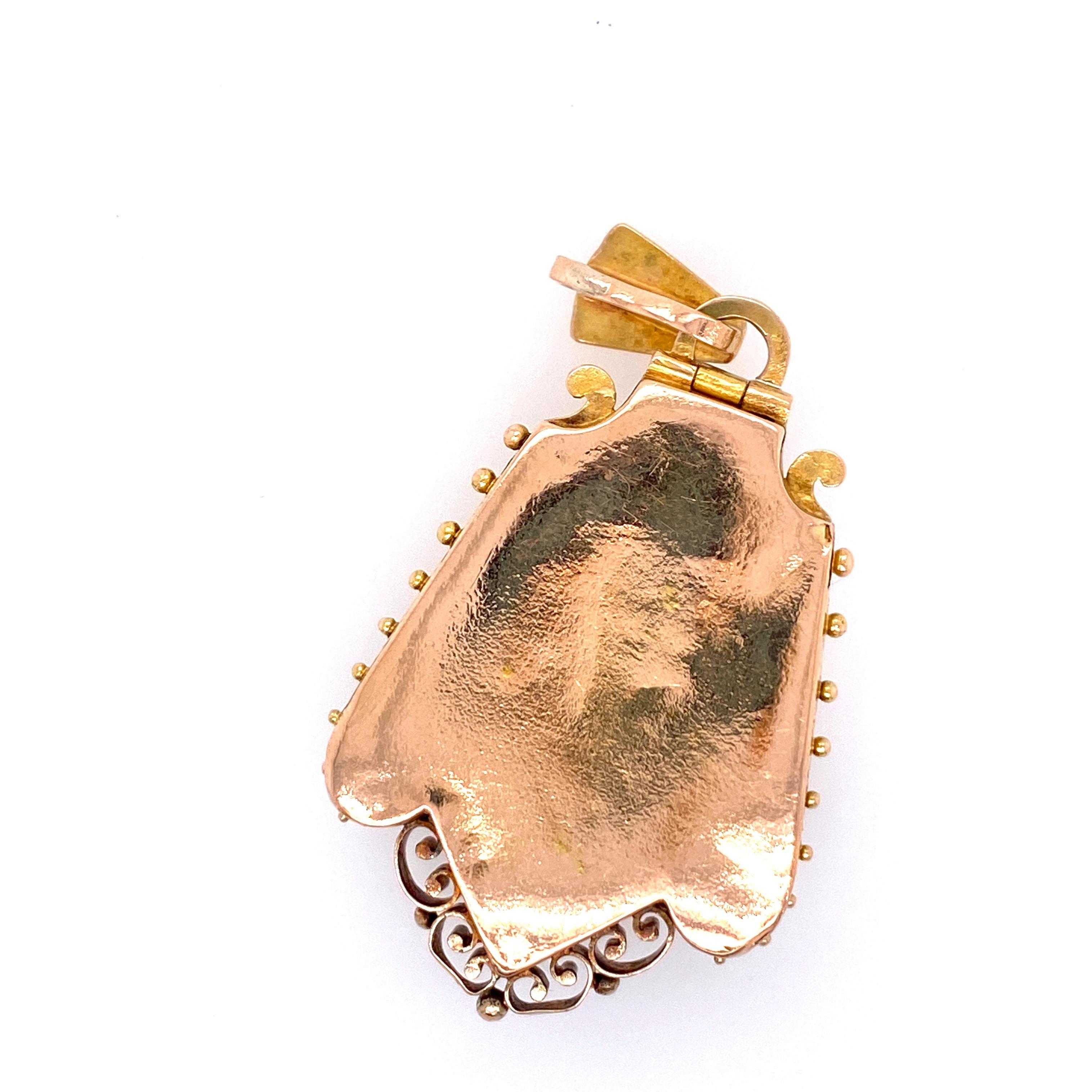 Victorian Locket In Good Condition In Towson, MD