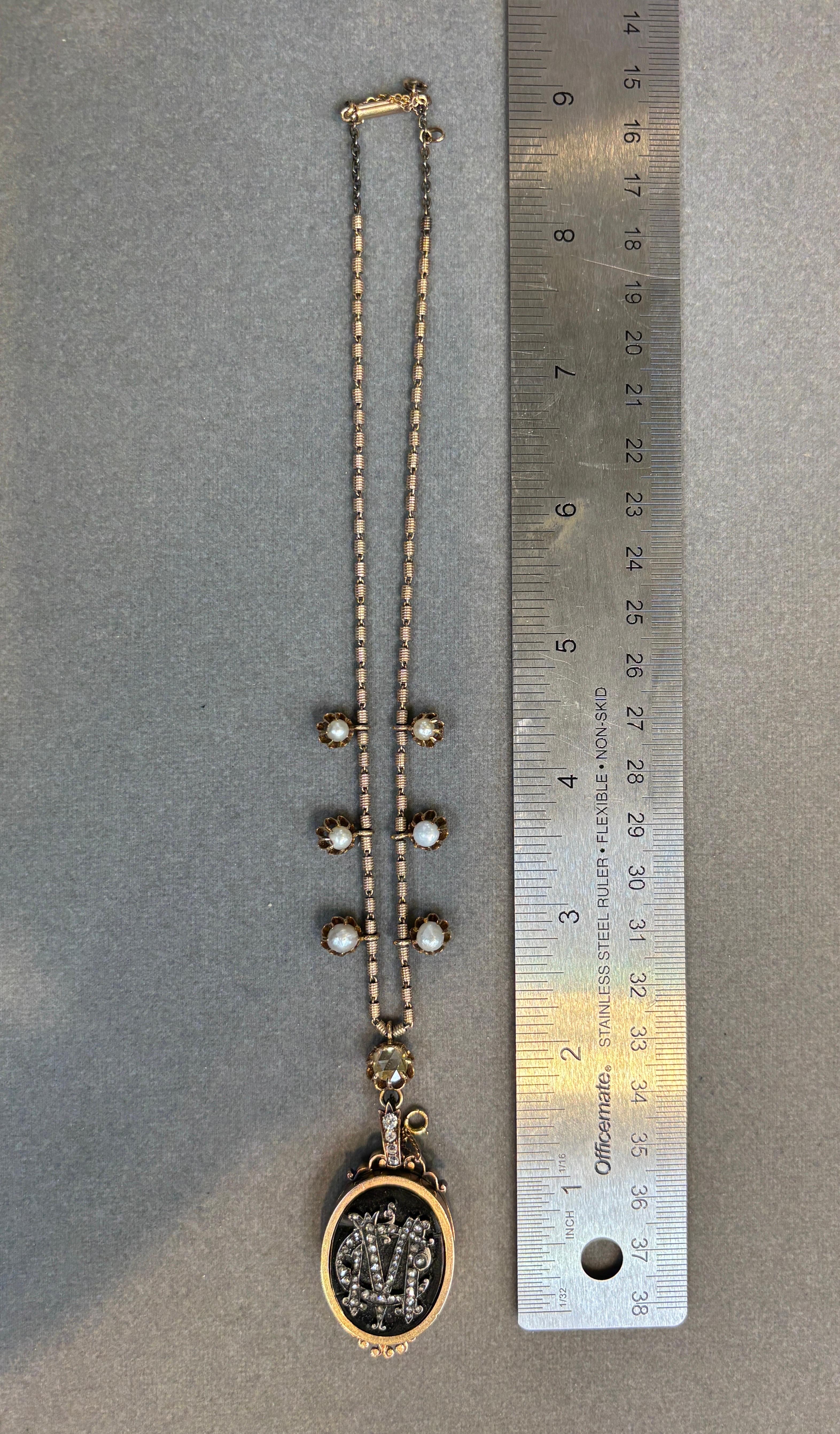 Collar relicario victoriano en Excelente estado para la venta en New York, NY