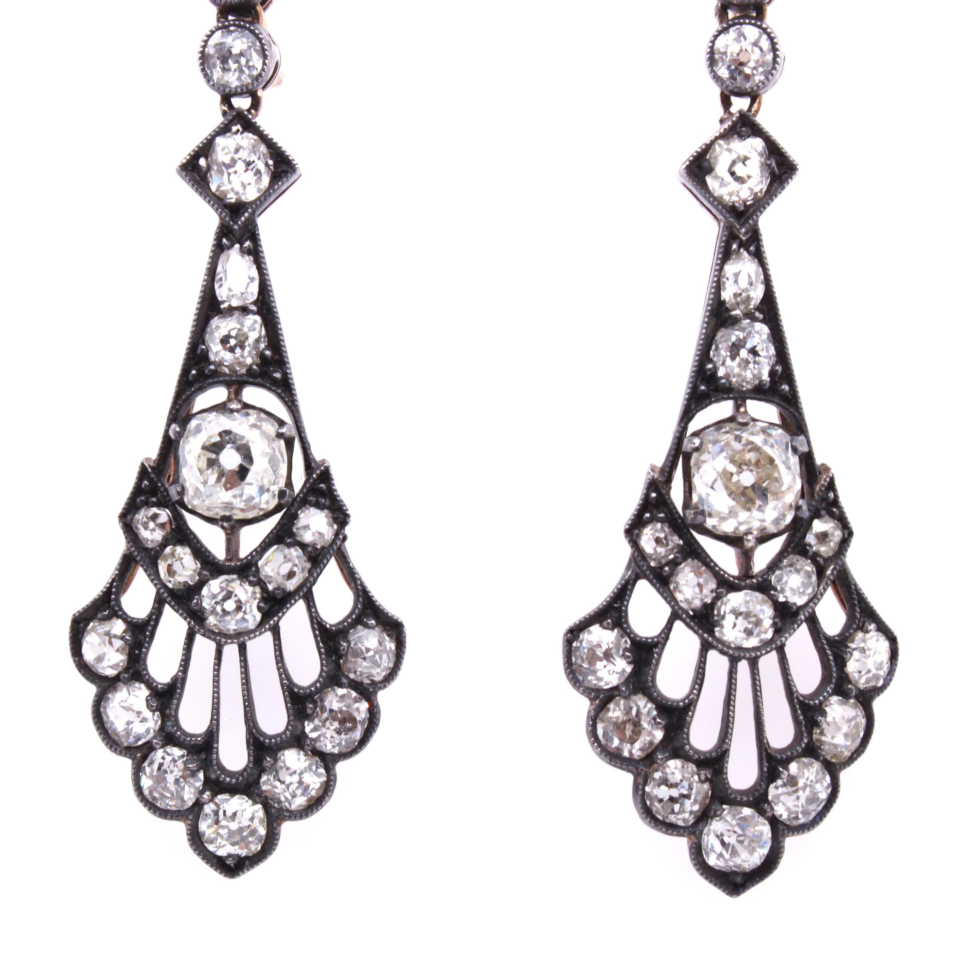 Boucles d'oreilles victoriennes longues en diamants taille vieille mine, c. 1890 Bon état - En vente à Idar-Oberstein, DE