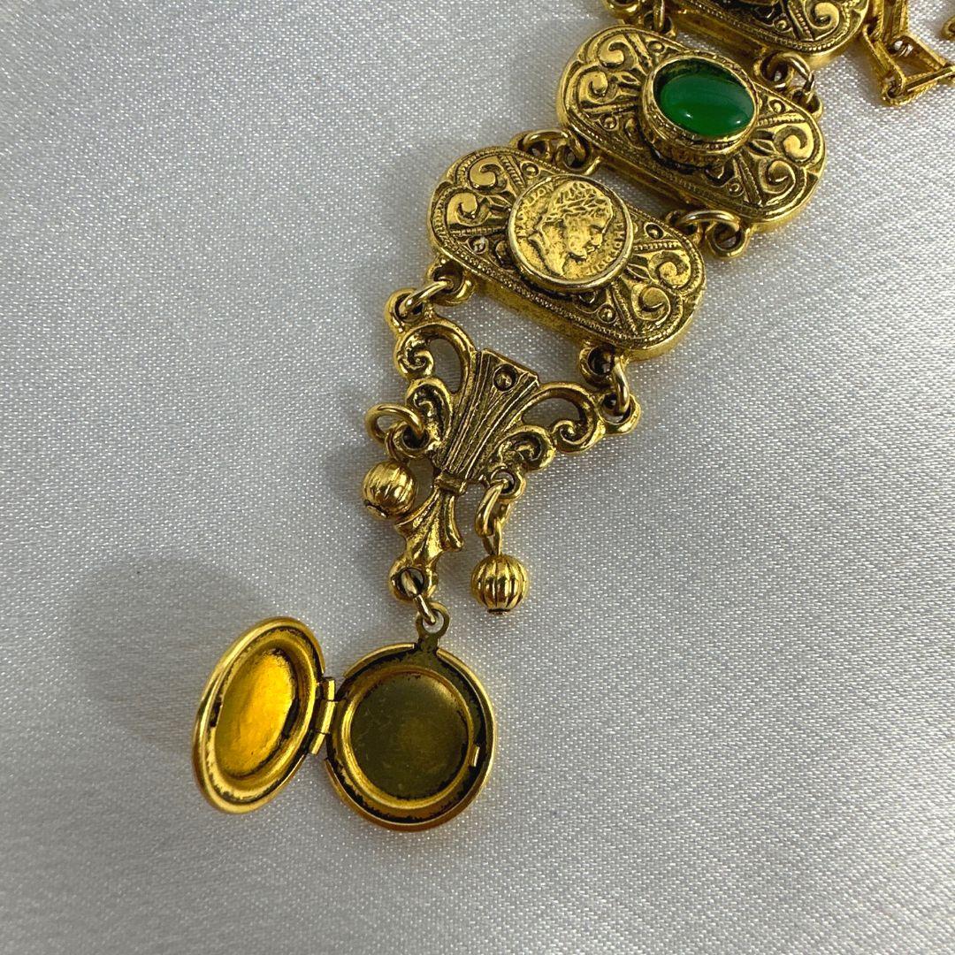 Victorian Long Vintage Y-Drop Pendant Locket Necklace  In Excellent Condition For Sale In Jacksonville, FL