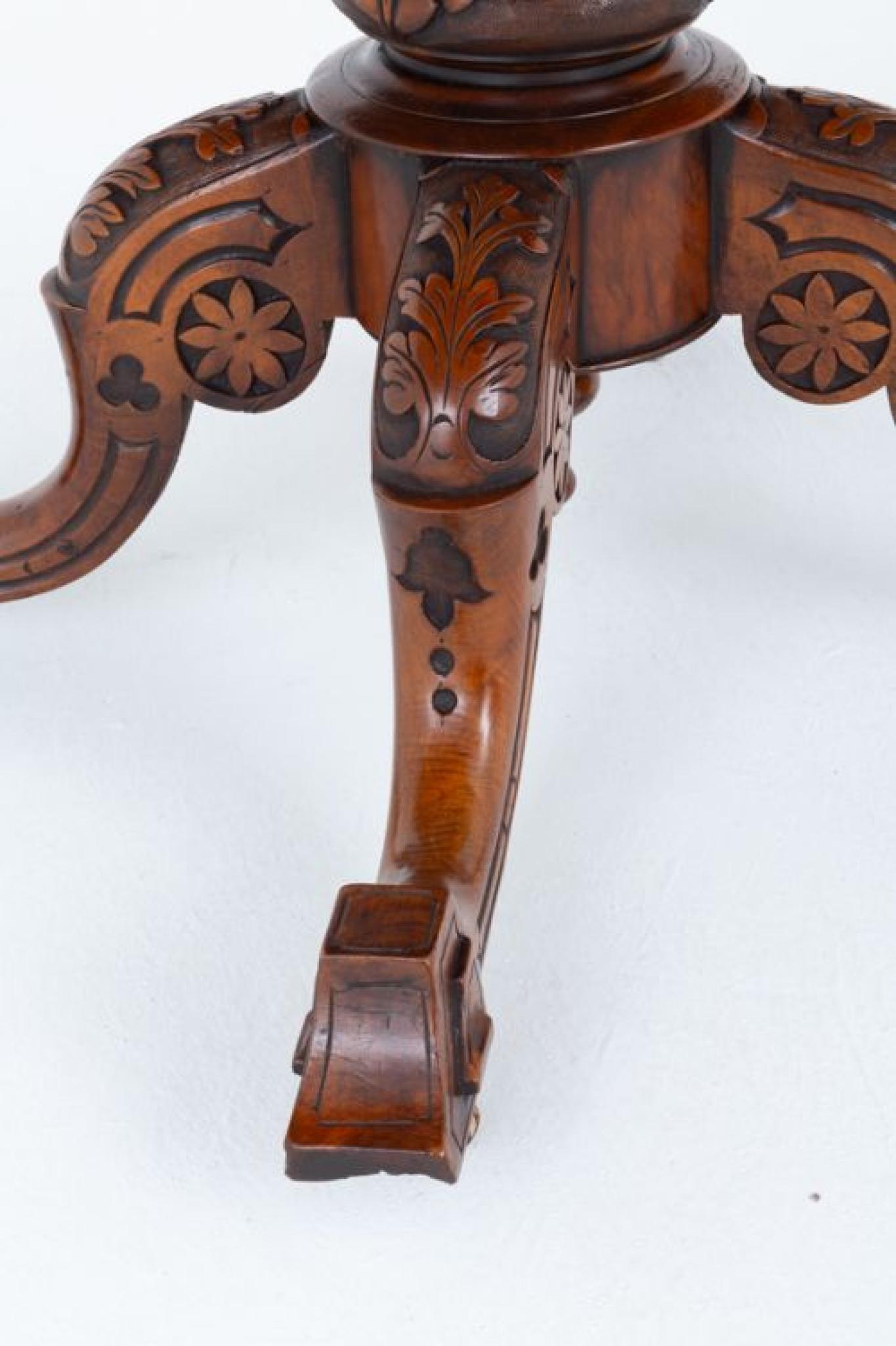 Victorian Loo Table Centre Burr Walnut 1860 For Sale 1