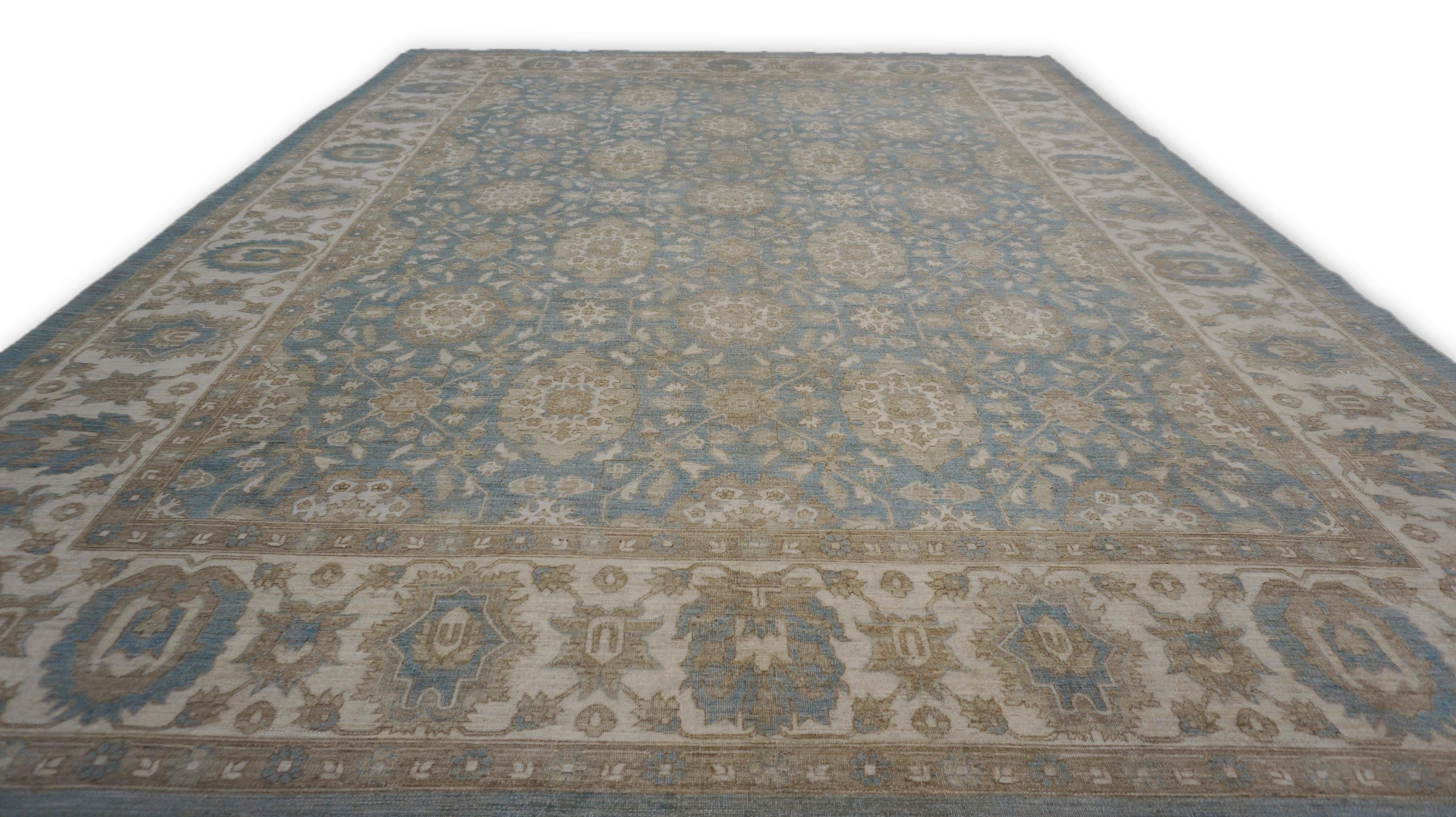 Viktorianischer Mahal-Muster Blauer und elfenbeinfarbener feiner Wollteppich 10'1''x13'10'' (Pakistanisch) im Angebot