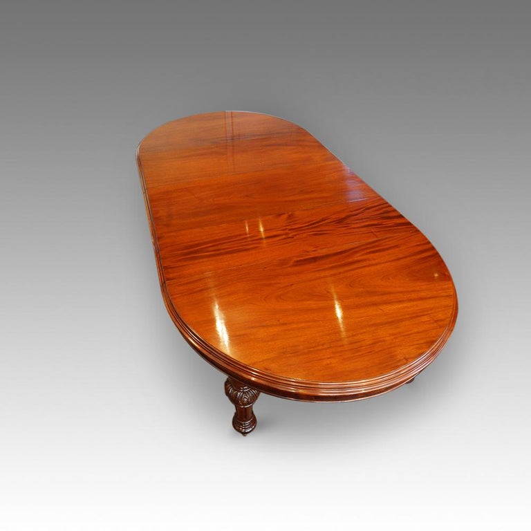 Victorian Mahogany 12Seat Extending Dining Table For Sale at 1stdibs