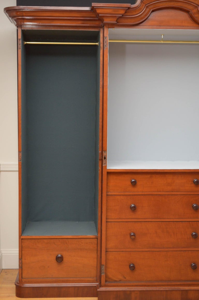 Victorian Mahogany 3 Door Wardrobe For Sale At 1stdibs