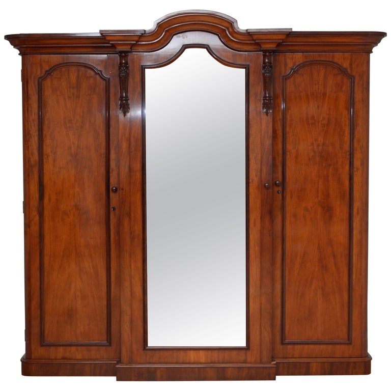 Victorian Mahogany 3 Door Wardrobe For Sale At 1stdibs