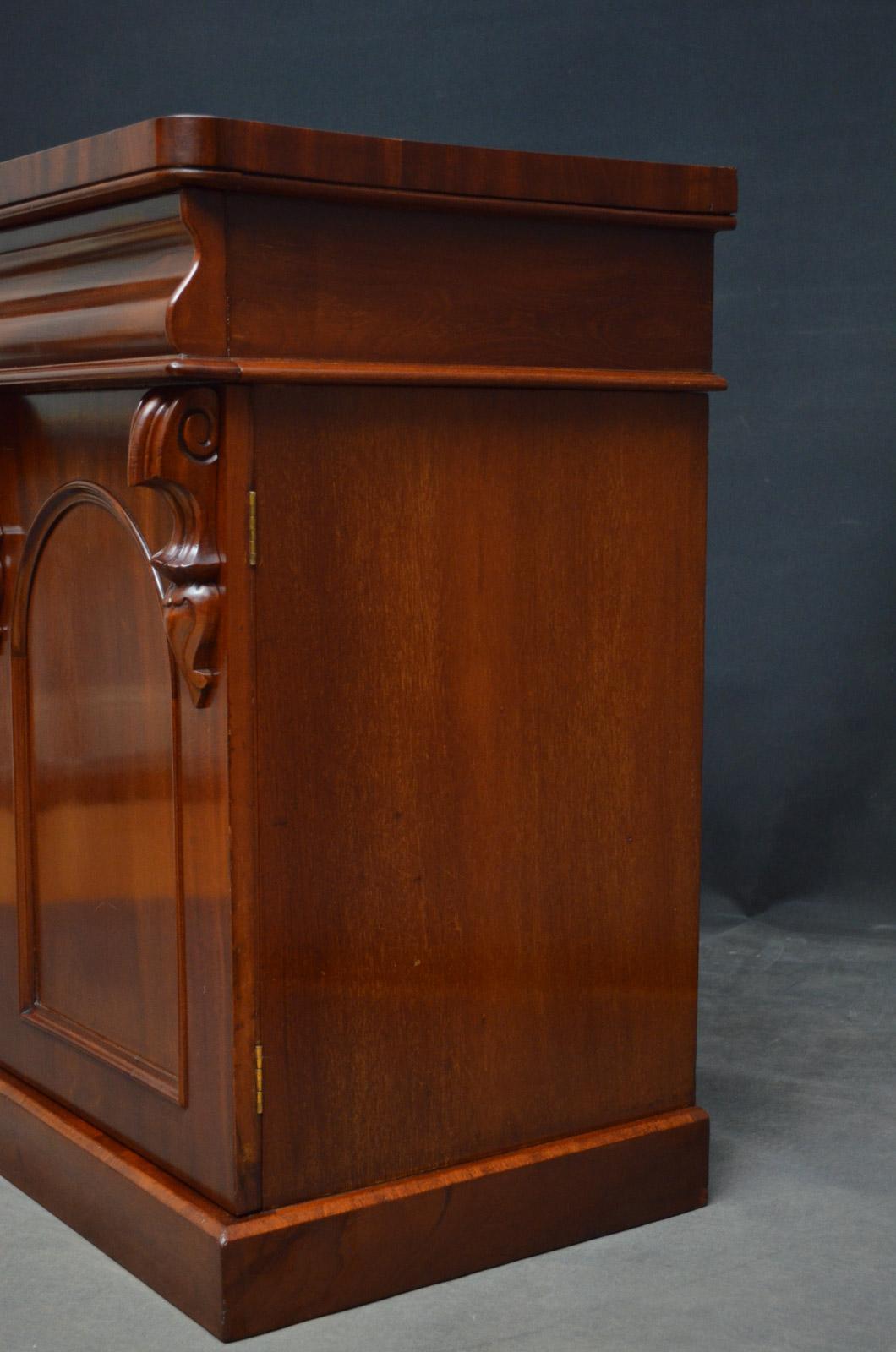 Victorian Mahogany 4-Door Sideboard 5