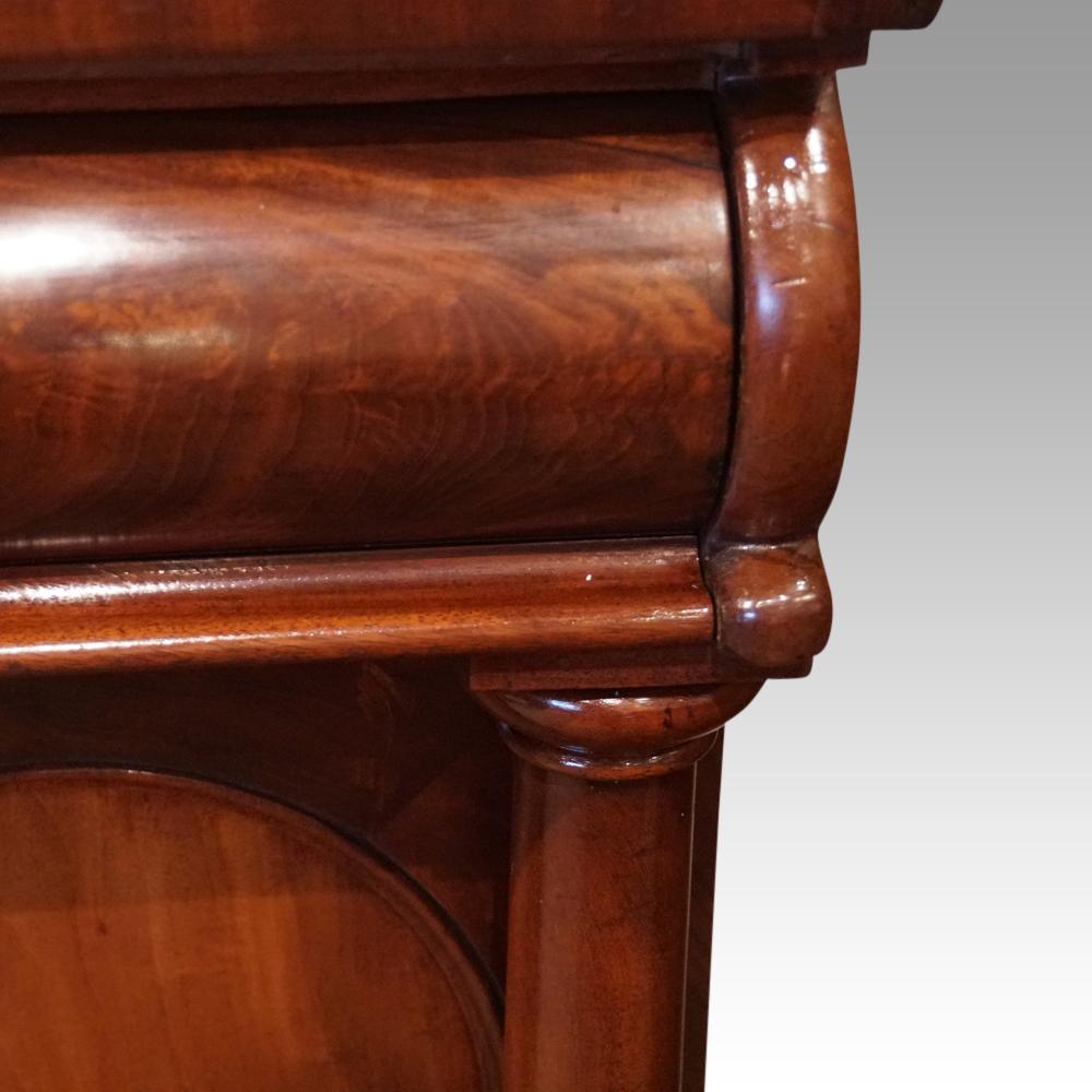 Mid-19th Century Victorian mahogany 4 door sideboard