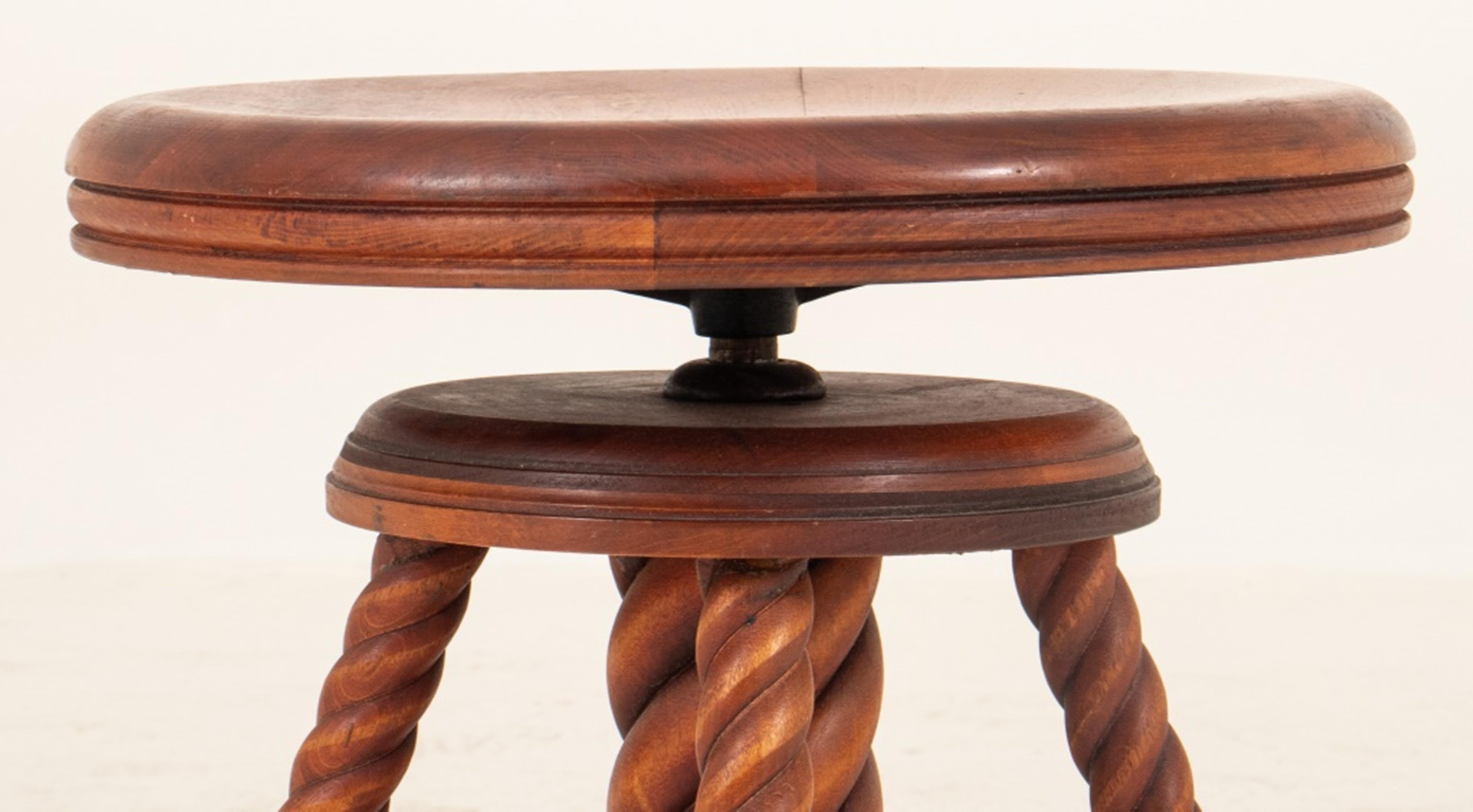 English Victorian Mahogany Adjustable Stool