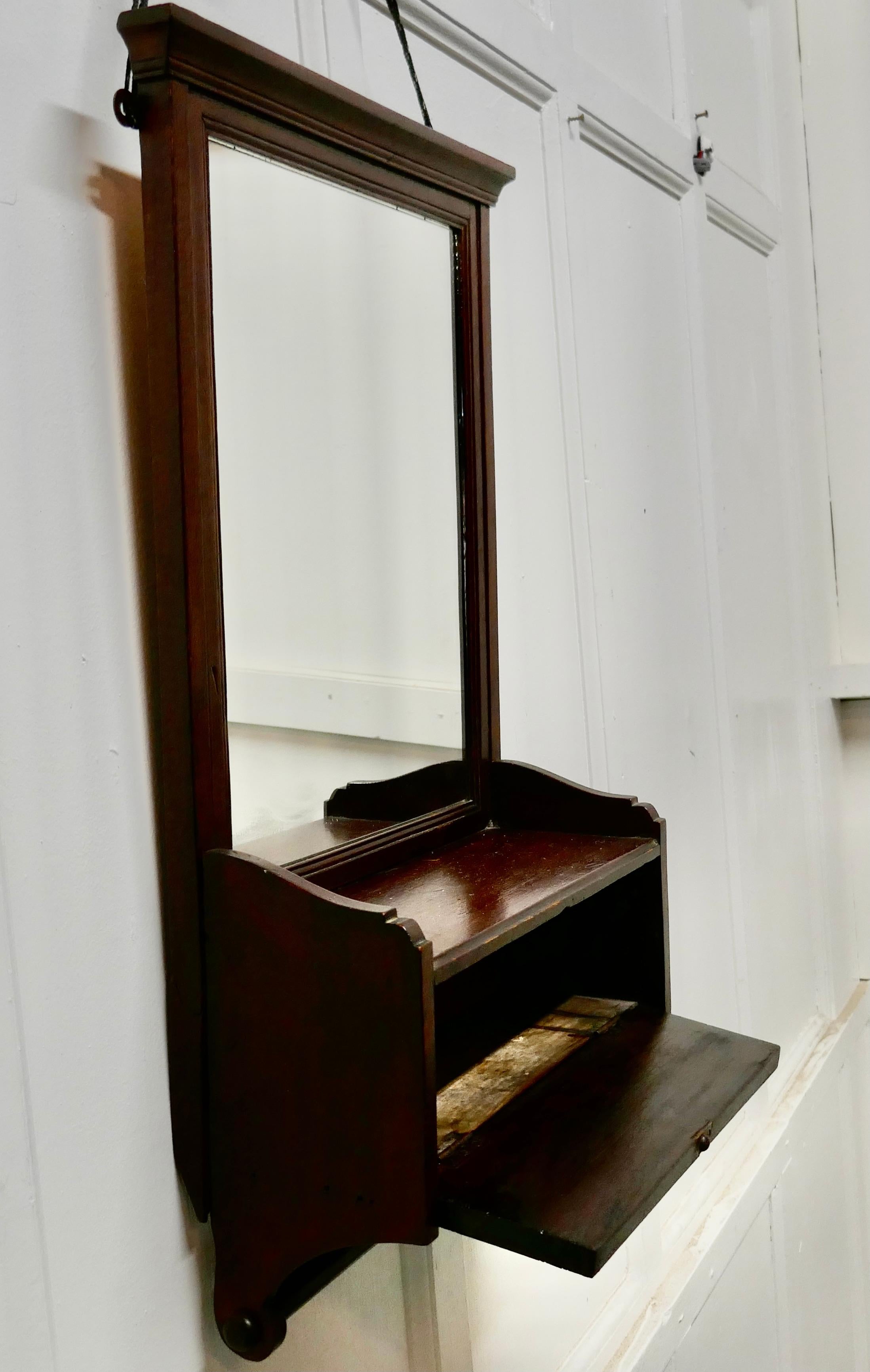 Victorian Mahogany Bathroom Wall Mirror with Towel Rail In Good Condition In Chillerton, Isle of Wight