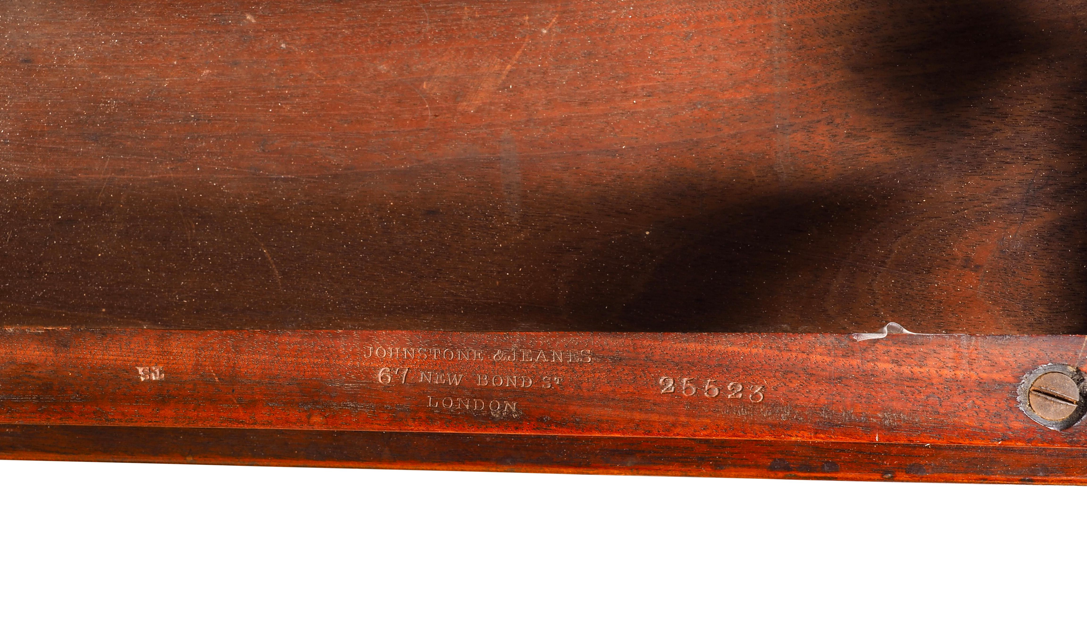 Banc victorien par Johnstone & Jeanes en vente 2
