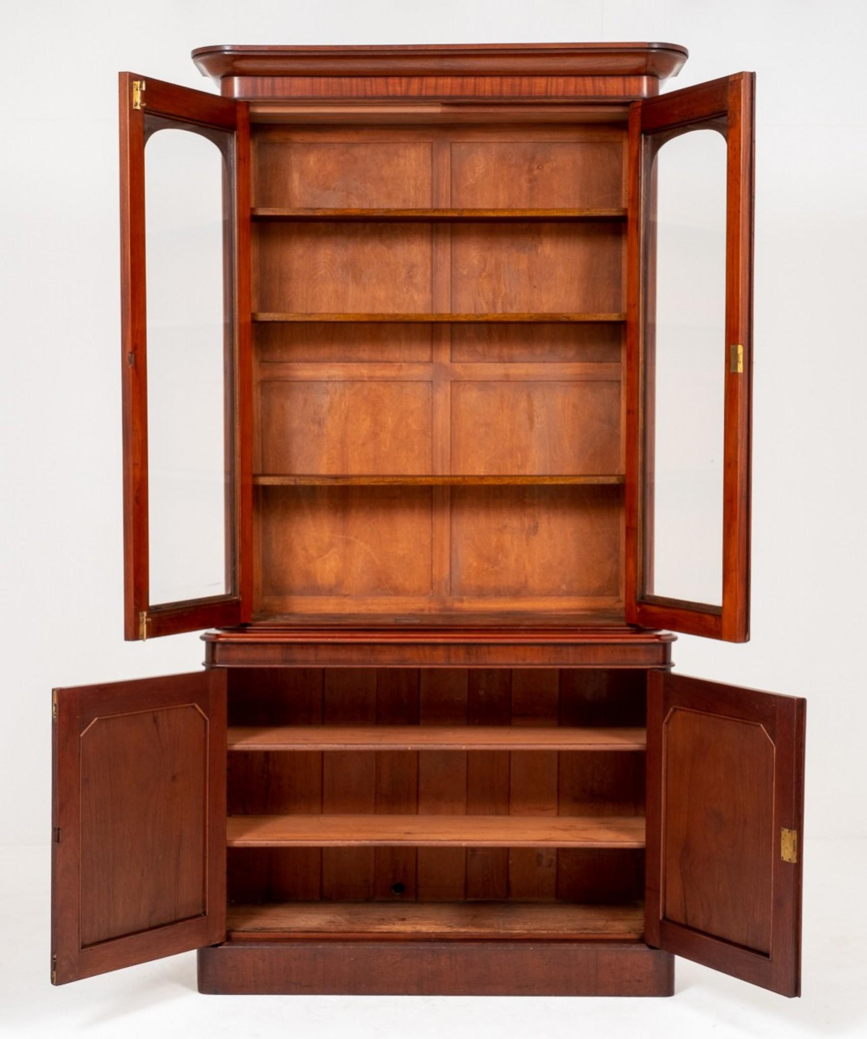 Victorian Mahogany Bookcase Glazed Cabinet Antique In Good Condition For Sale In Potters Bar, GB