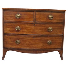 Commodes et coffres à tiroirs