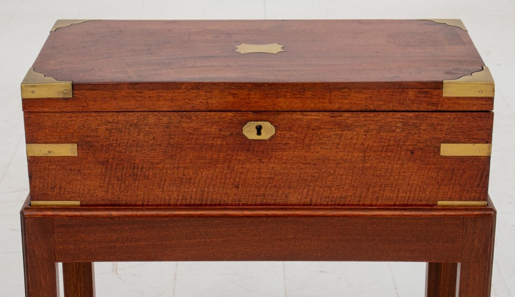 Victorian Mahogany & Brass Lap Desk Box on Stand In Good Condition In Astoria, NY