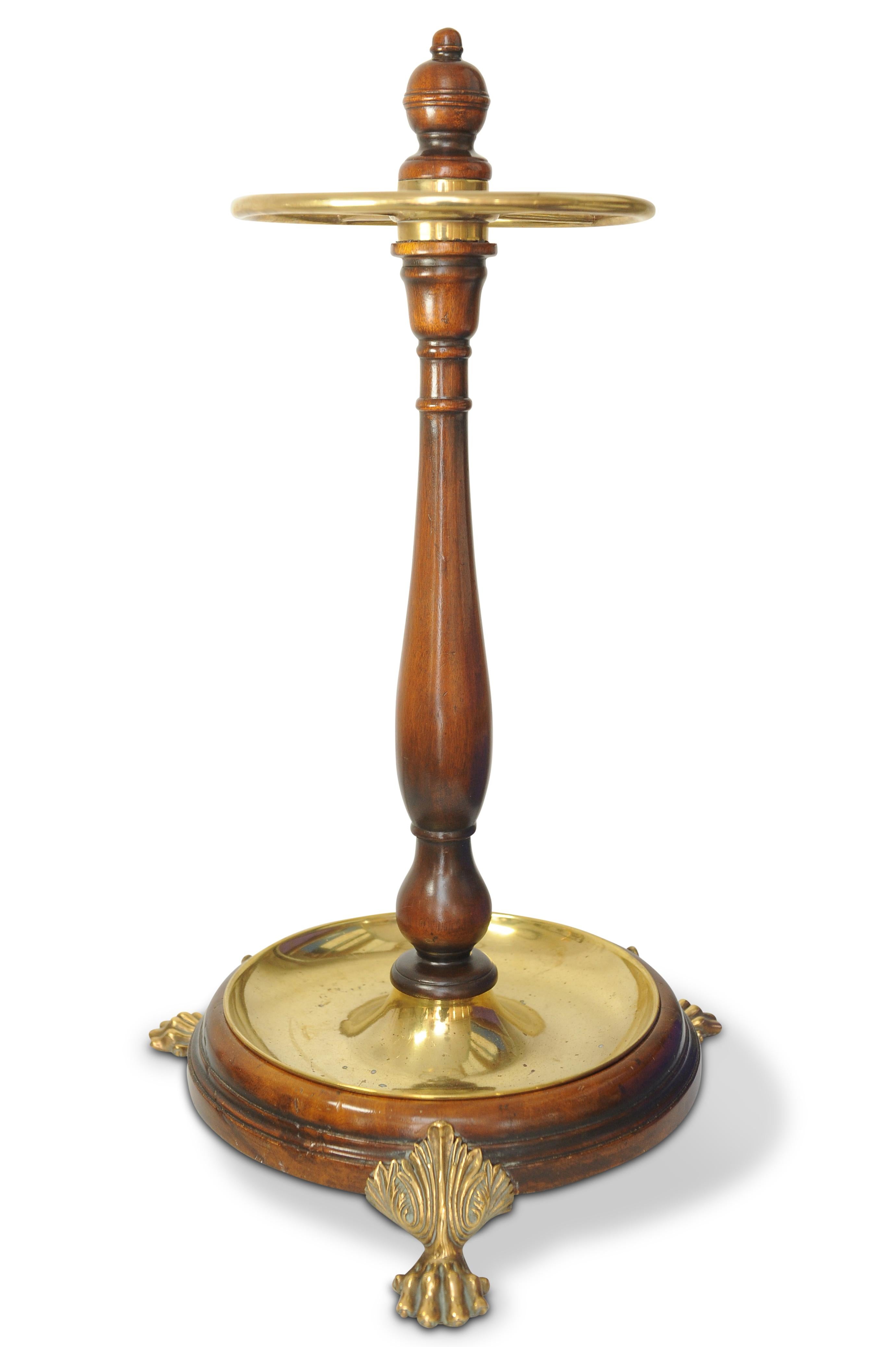 Stand victorien en acajou et laiton pour bâtons et parapluies avec pieds en patte de lion 1850 Bon état - En vente à Reading, Berkshire