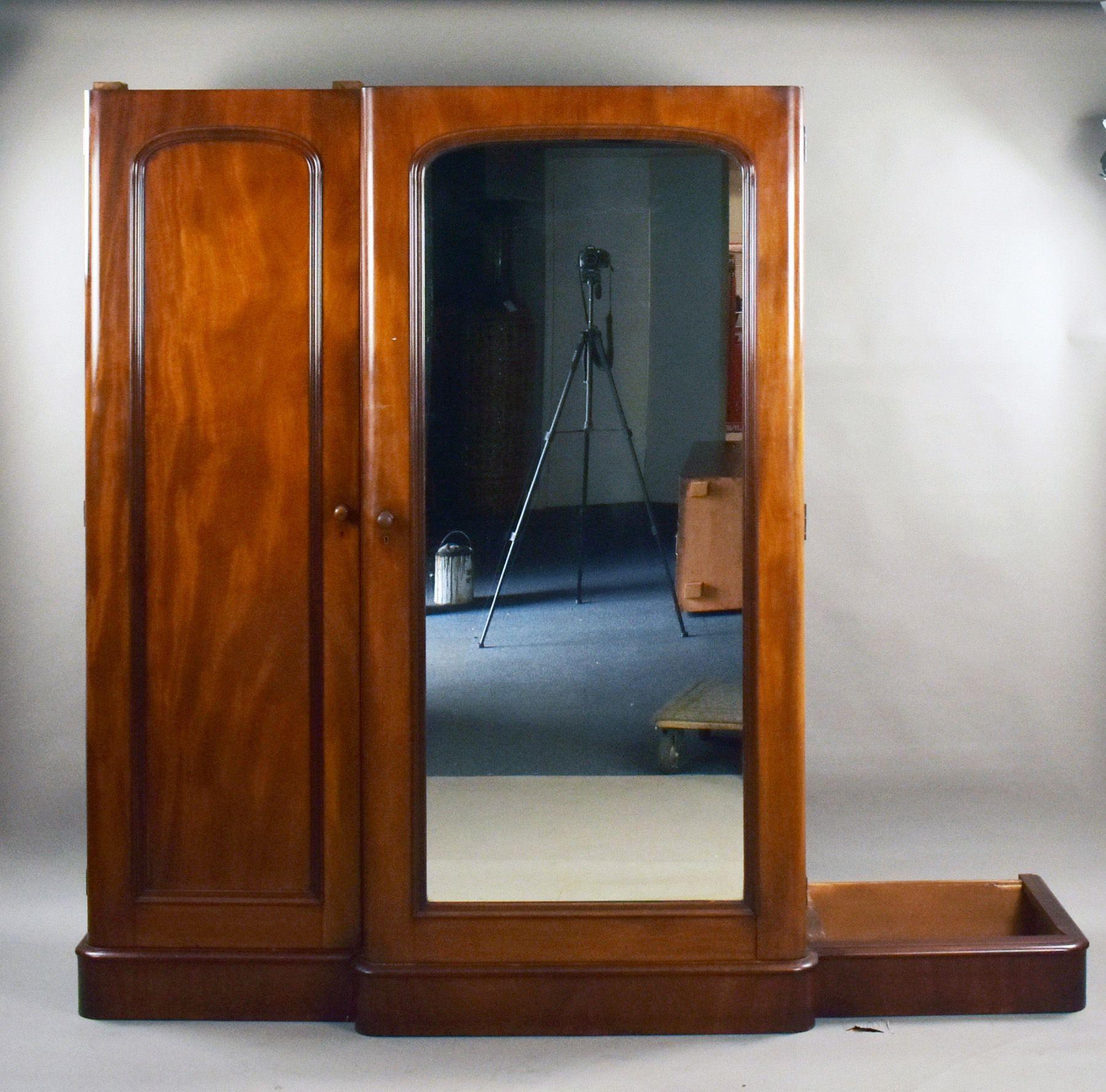 English Victorian Mahogany Breakfront Triple Wardrobe For Sale