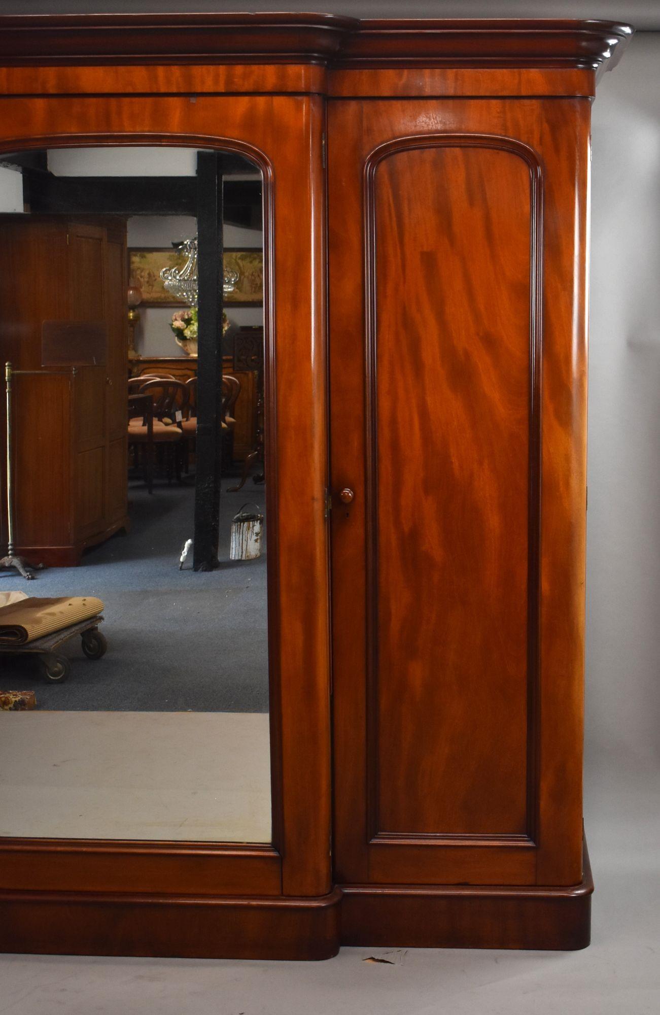 Victorian Mahogany Breakfront Triple Wardrobe For Sale 2