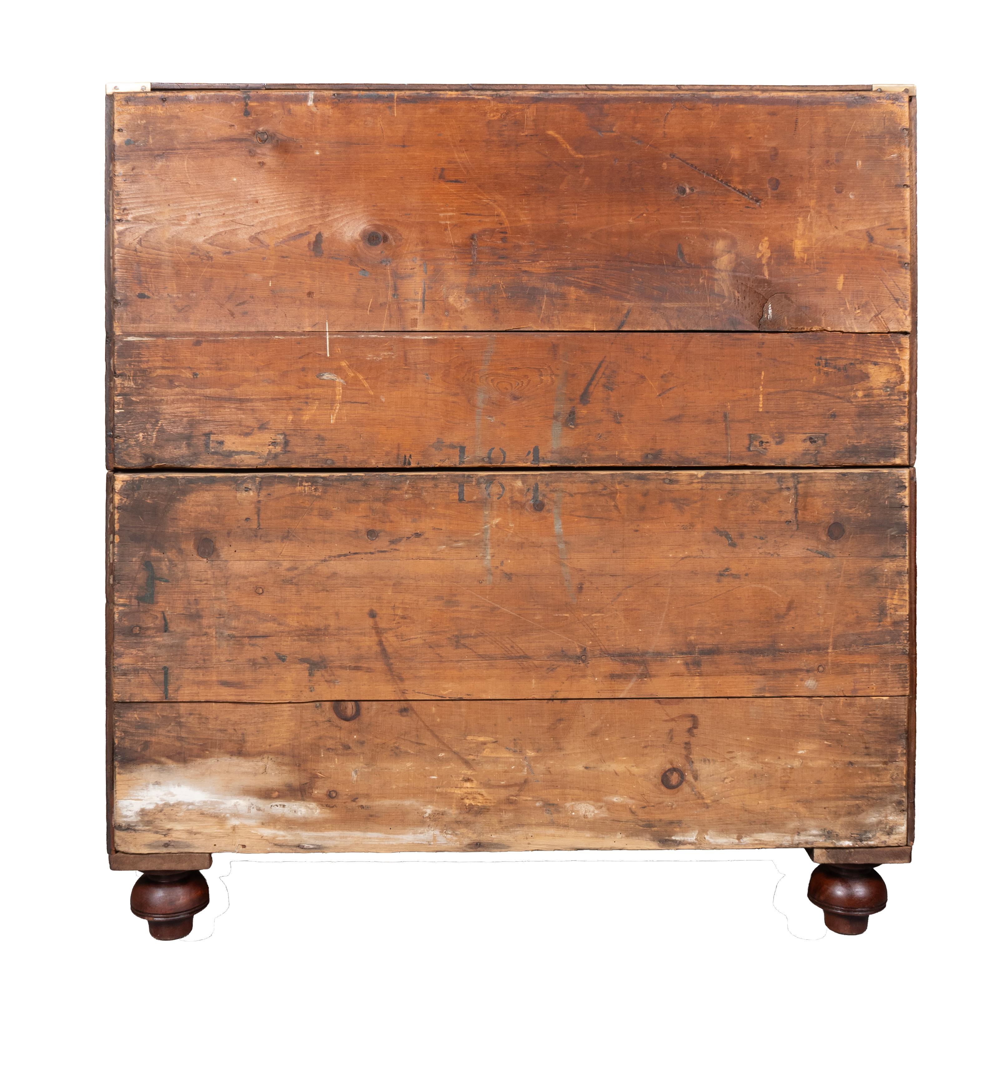 Victorian Mahogany Campaign Chest In Good Condition For Sale In Essex, MA