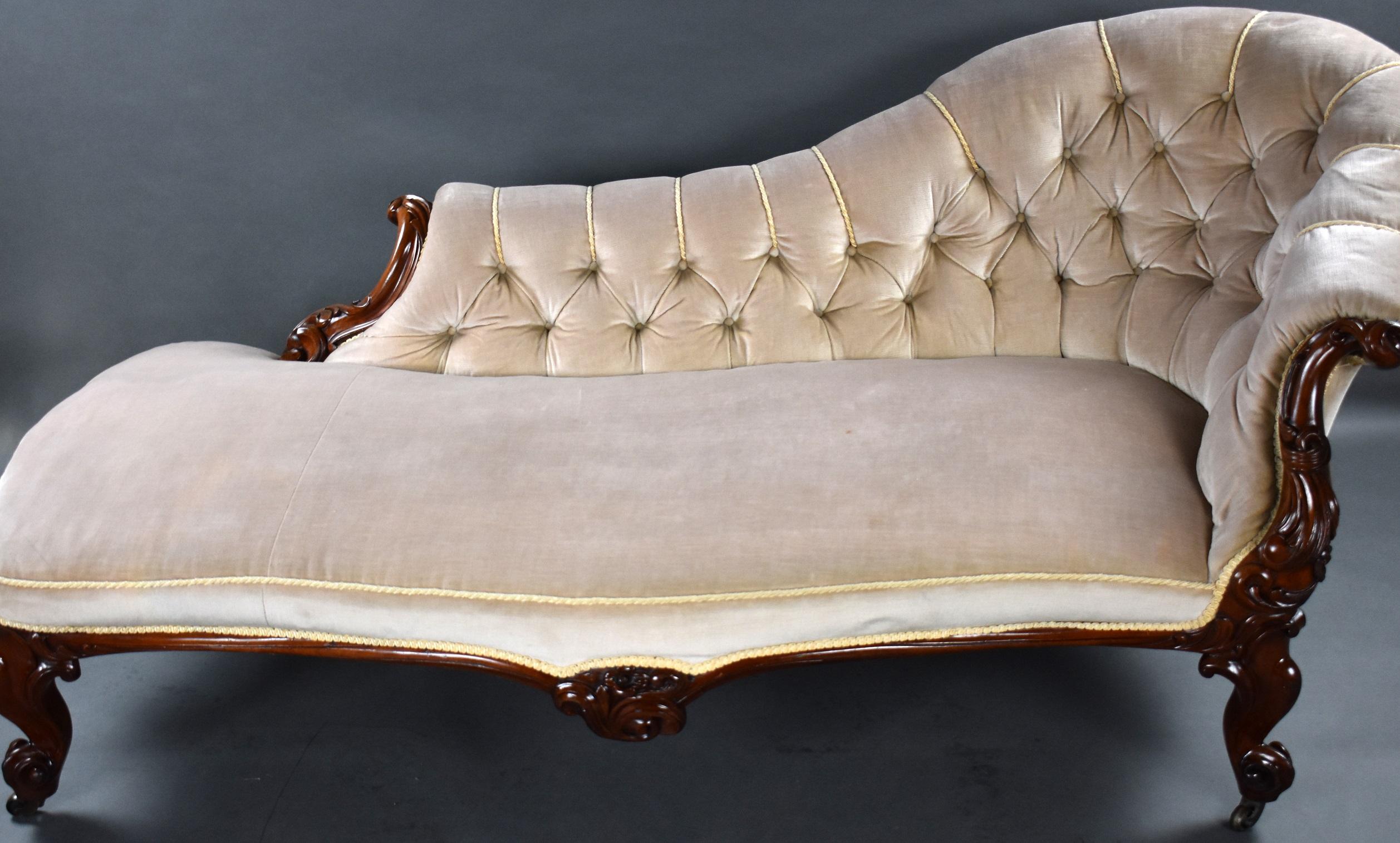 Victorian Mahogany Chaise Lounge 1