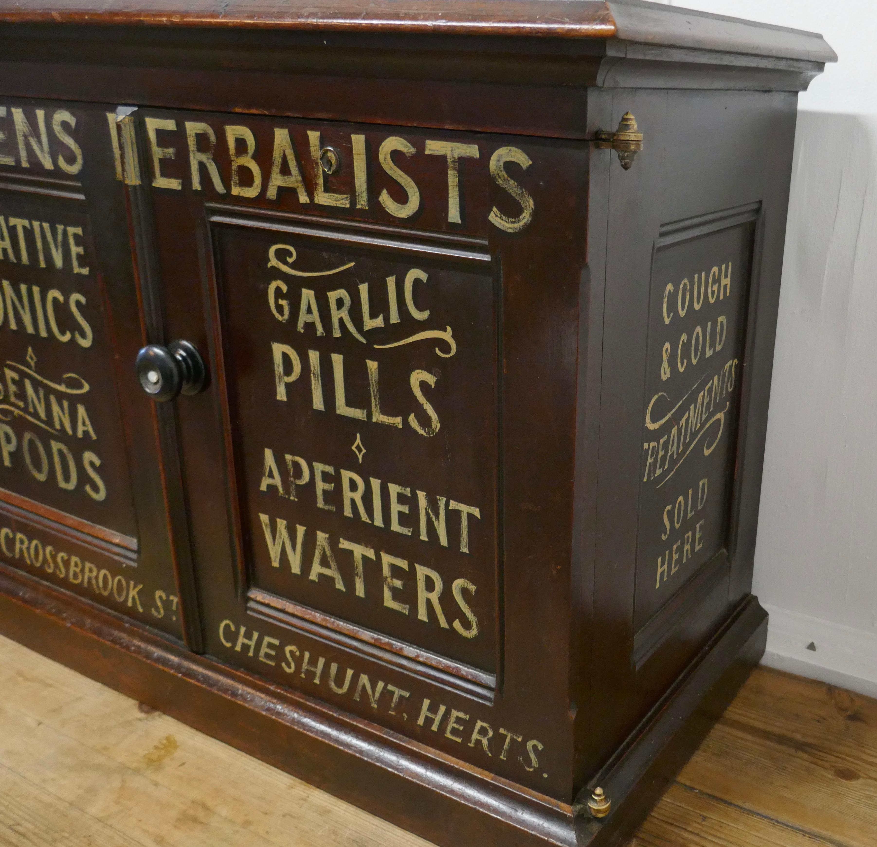 Victorian Mahogany Chemist’s Cupboard In Good Condition In Godshill, Isle of Wight