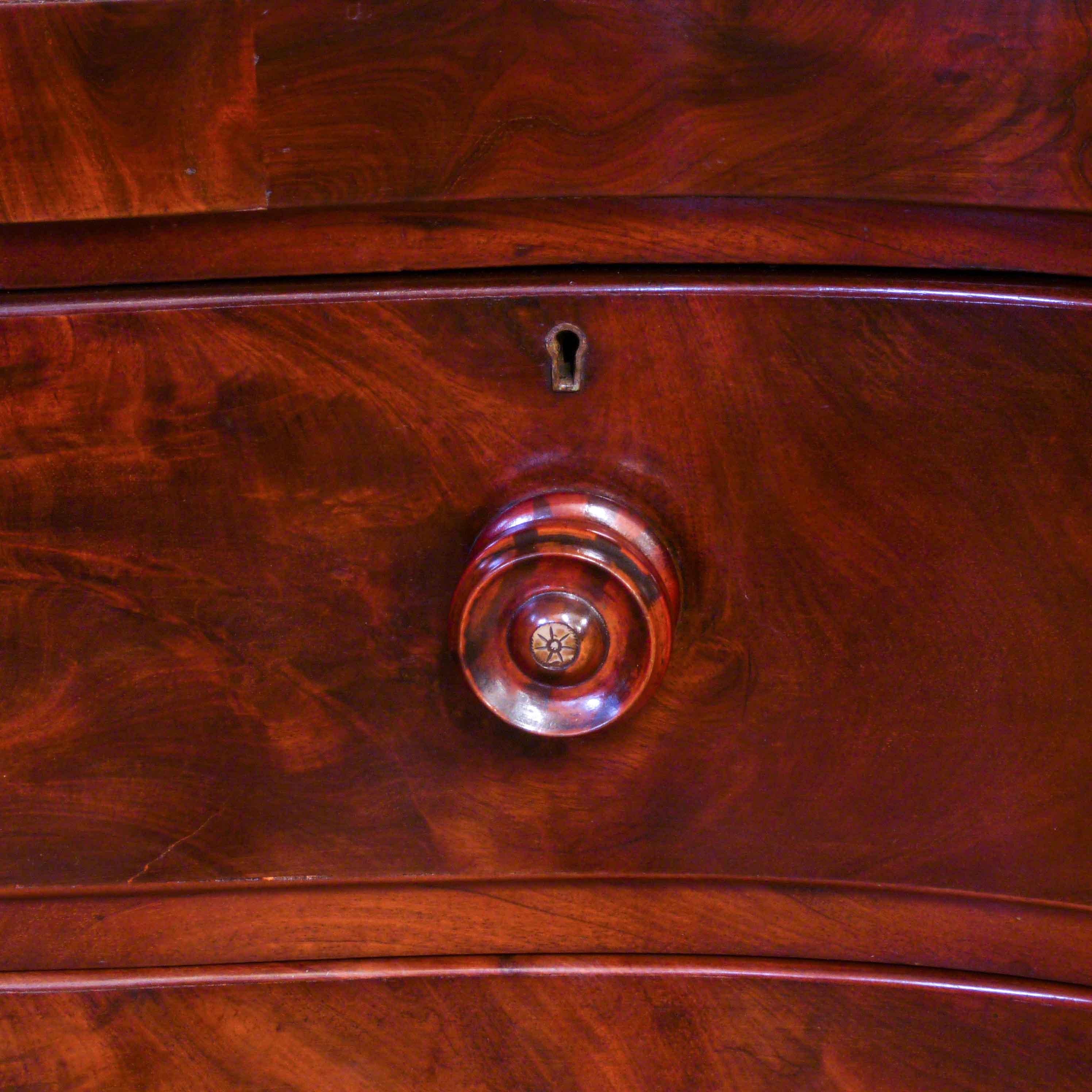 Polished Victorian Mahogany Chest of Drawers For Sale