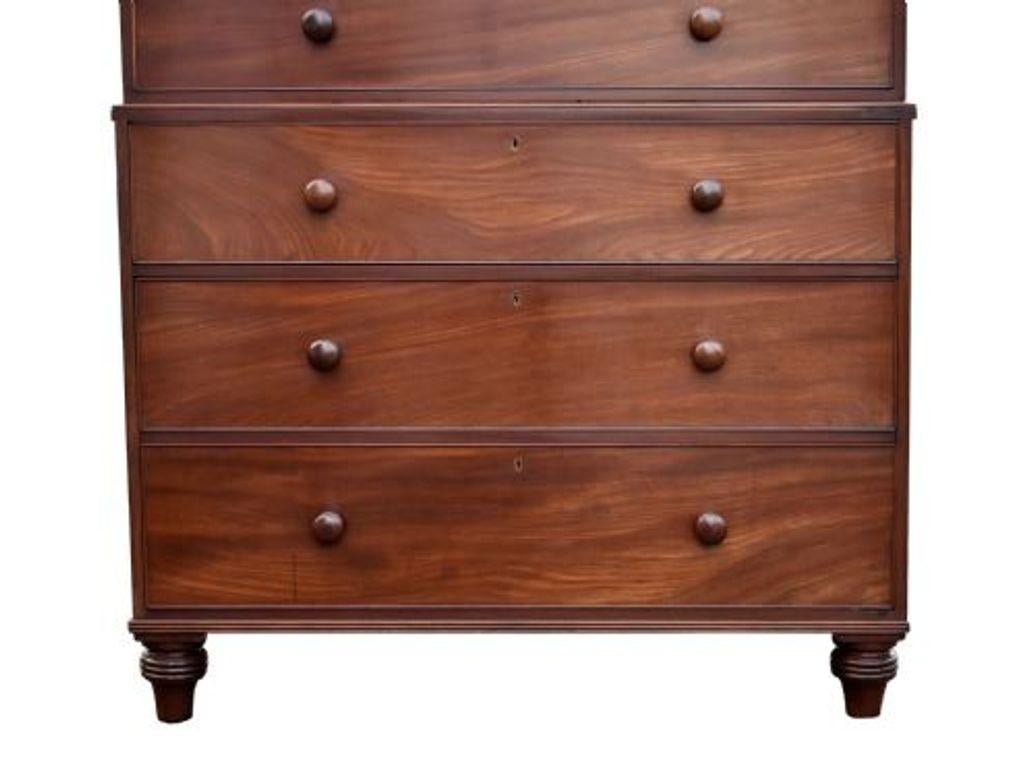 Victorian Mahogany Chest on Chest For Sale 1