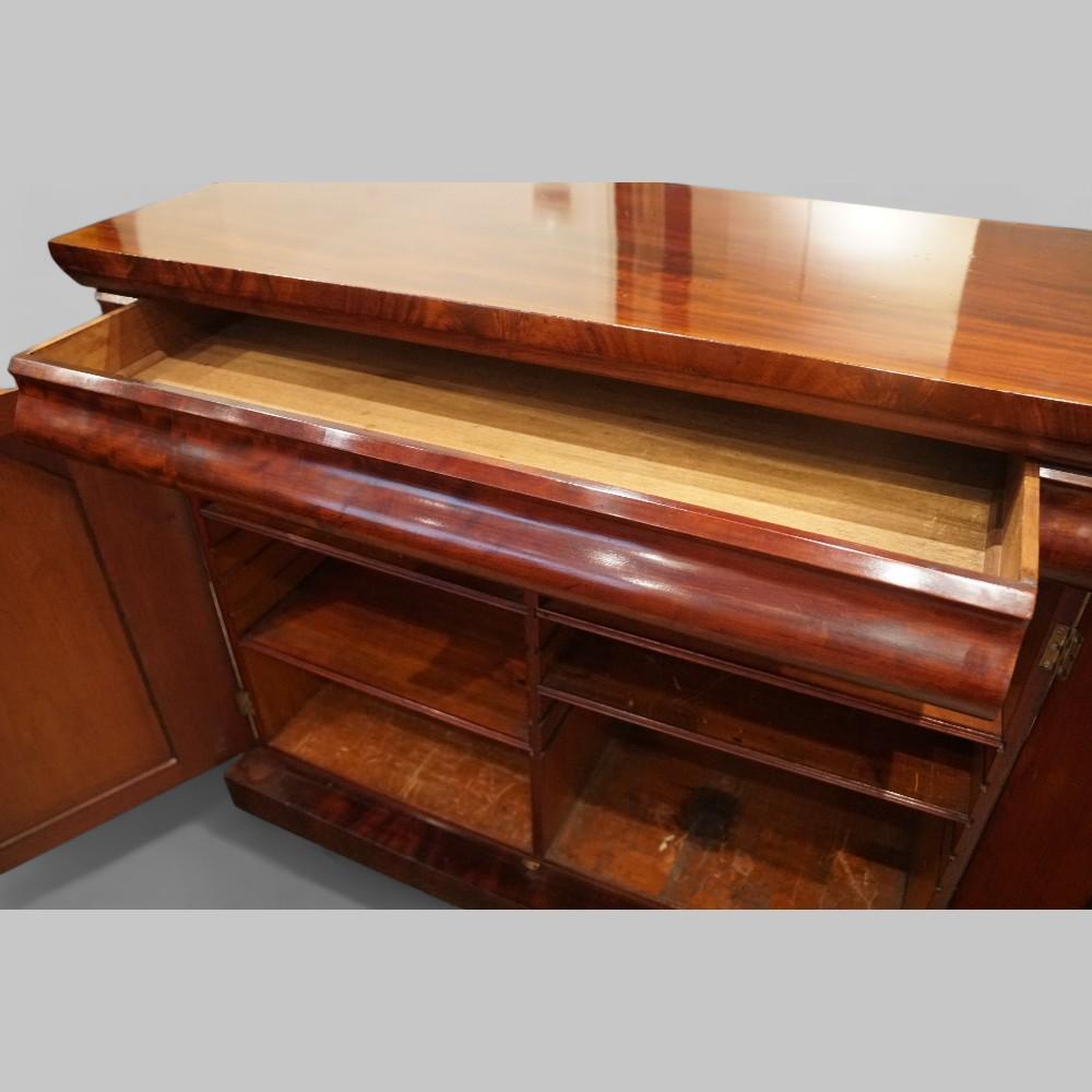 Mahogany Victorian mahogany chiffonier For Sale