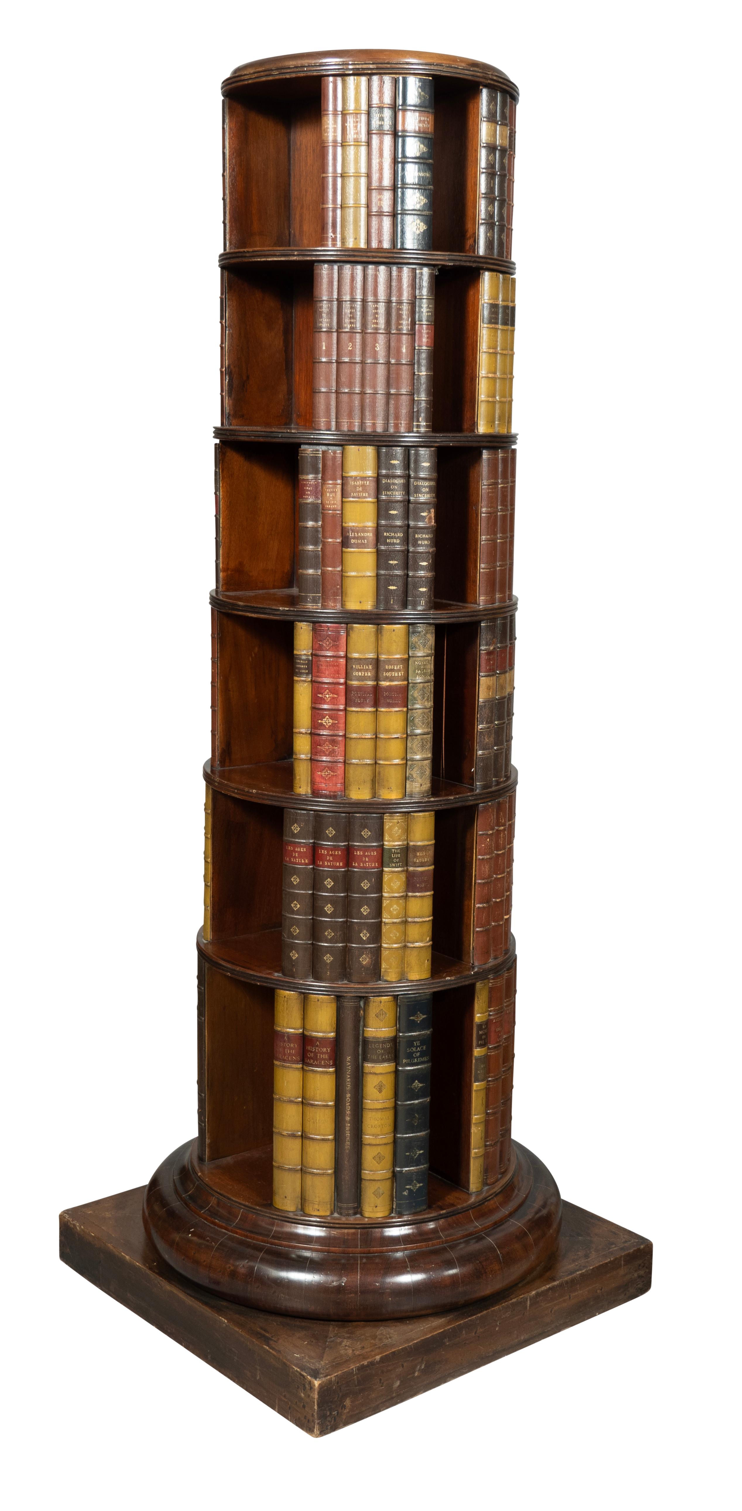 Fine XIX secolo Libreria circolare vittoriana in mogano con rilegatura in pelle in vendita