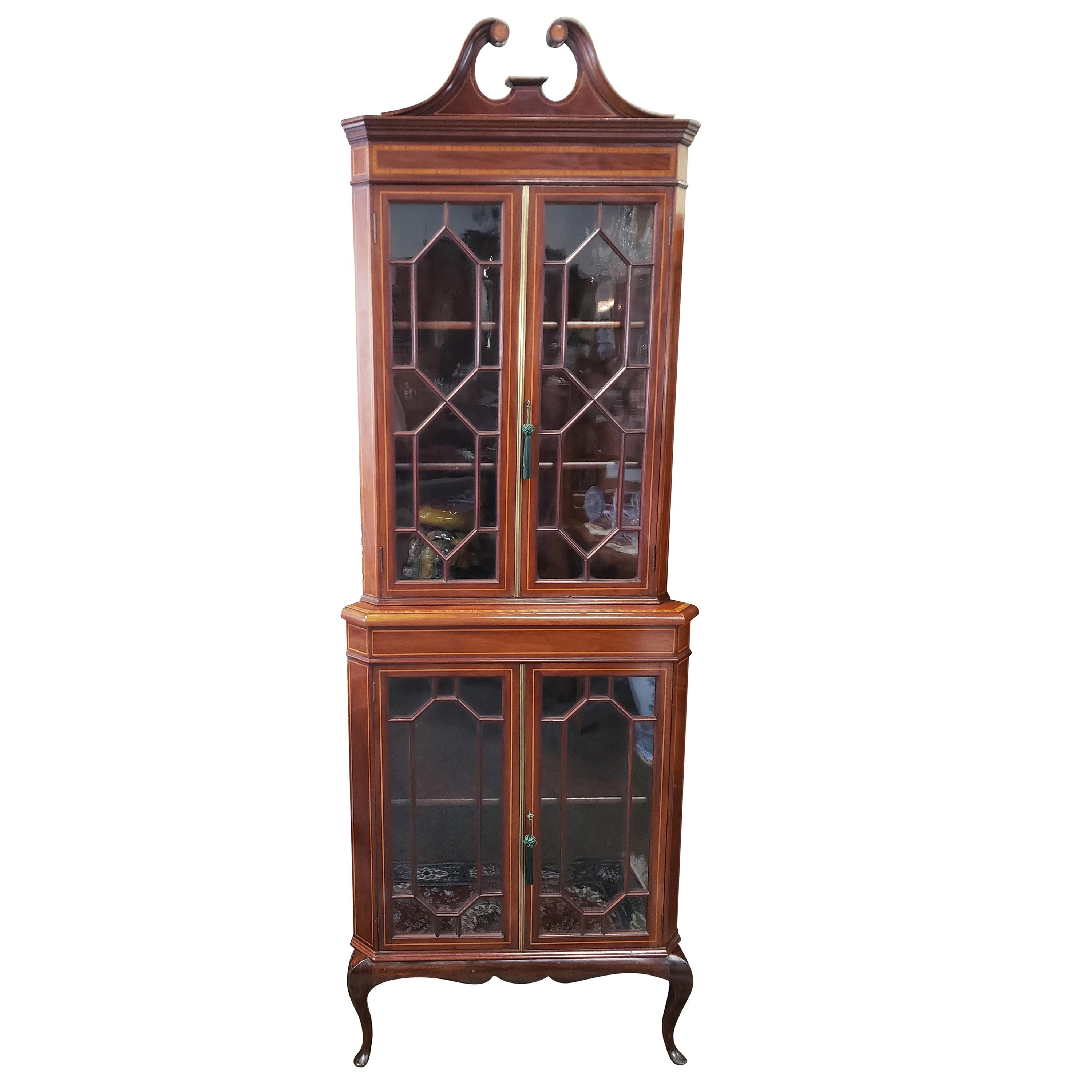 Victorian Mahogany Corner For Sale at 1stDibs
