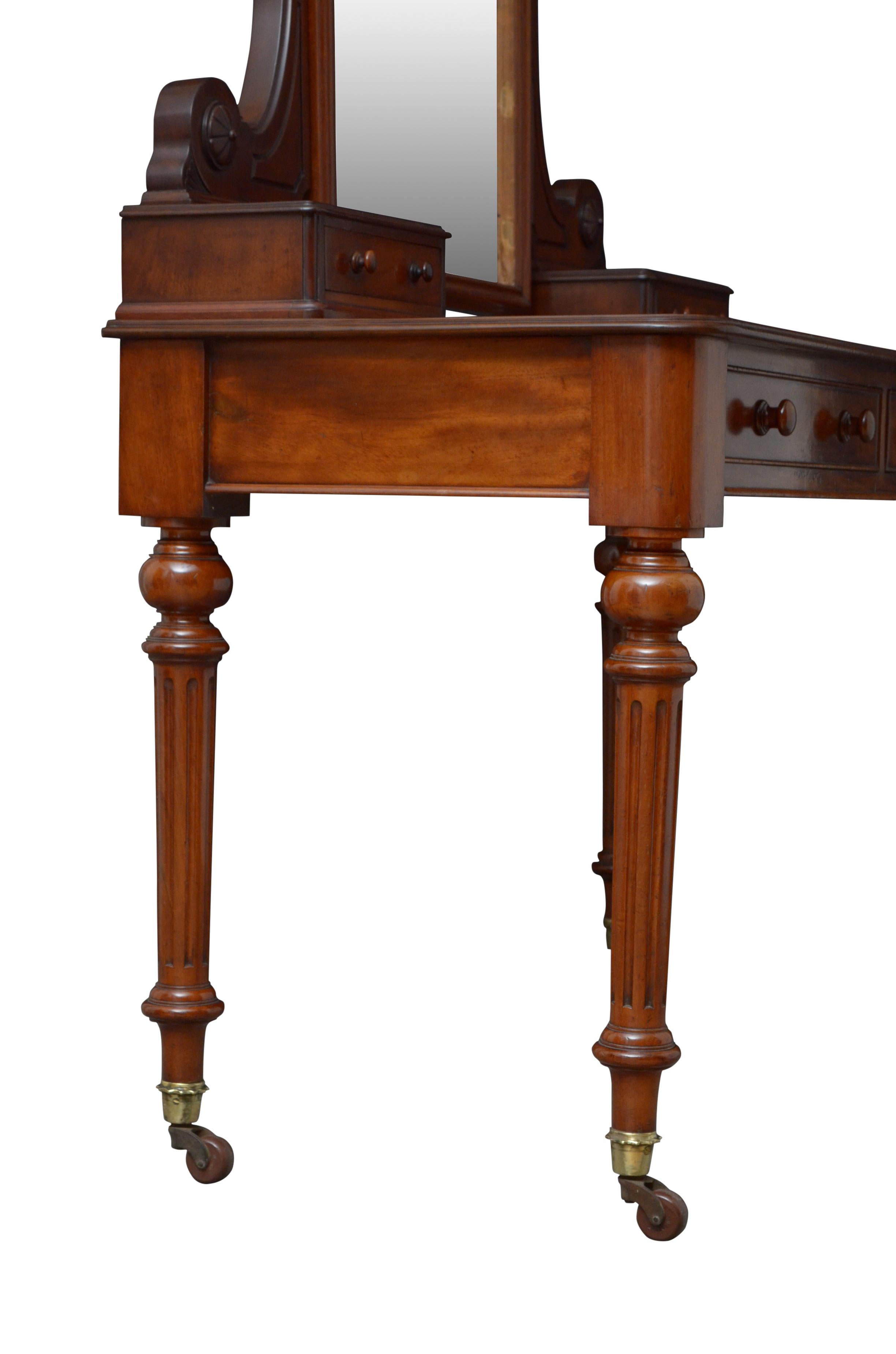 Victorian Mahogany Dressing Table 6