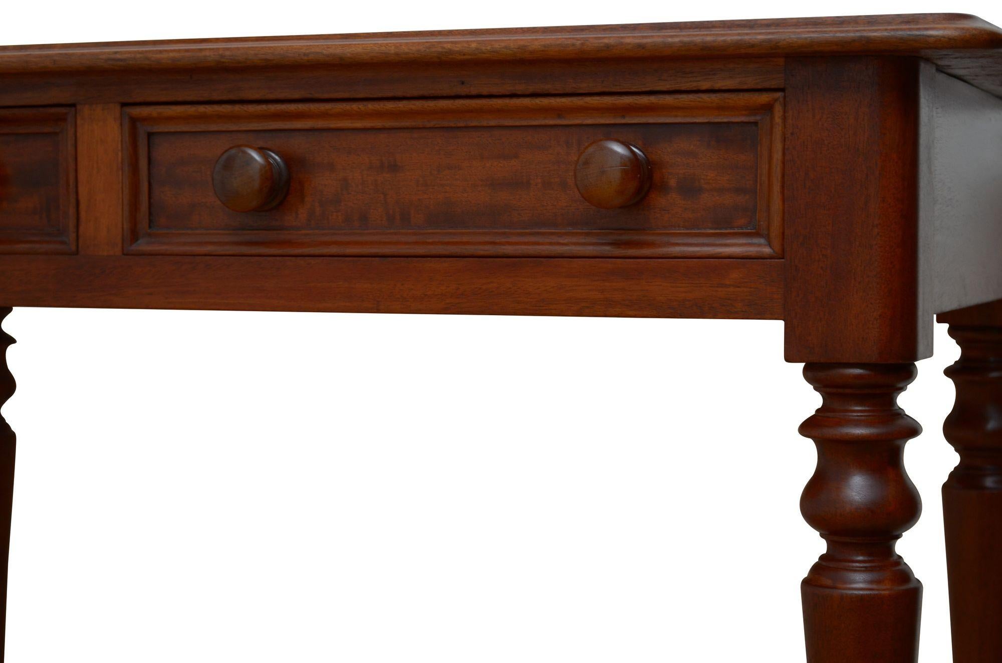 Victorian Mahogany Dressing Table or Writing Table For Sale 5
