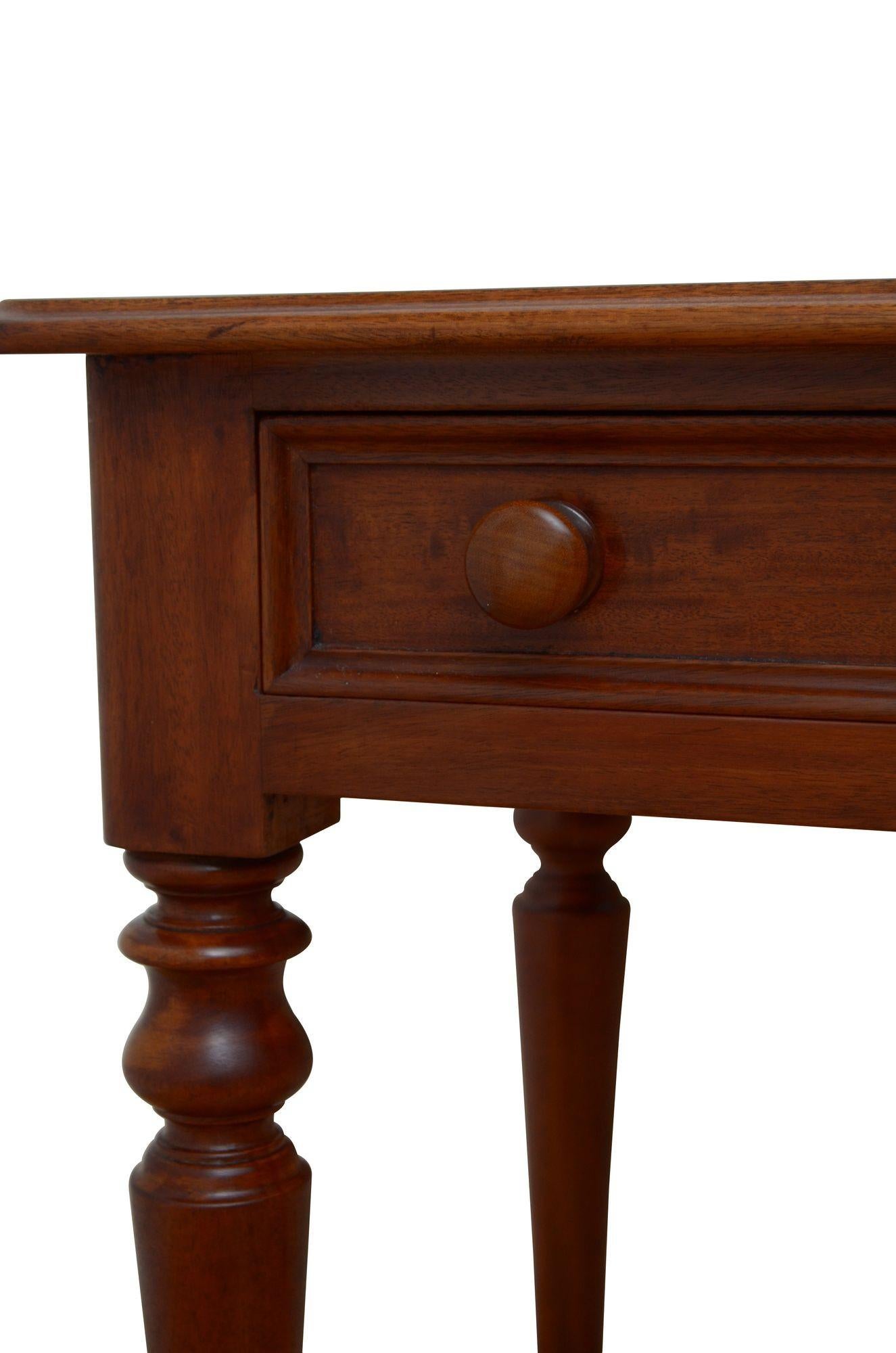 Victorian Mahogany Dressing Table or Writing Table For Sale 3