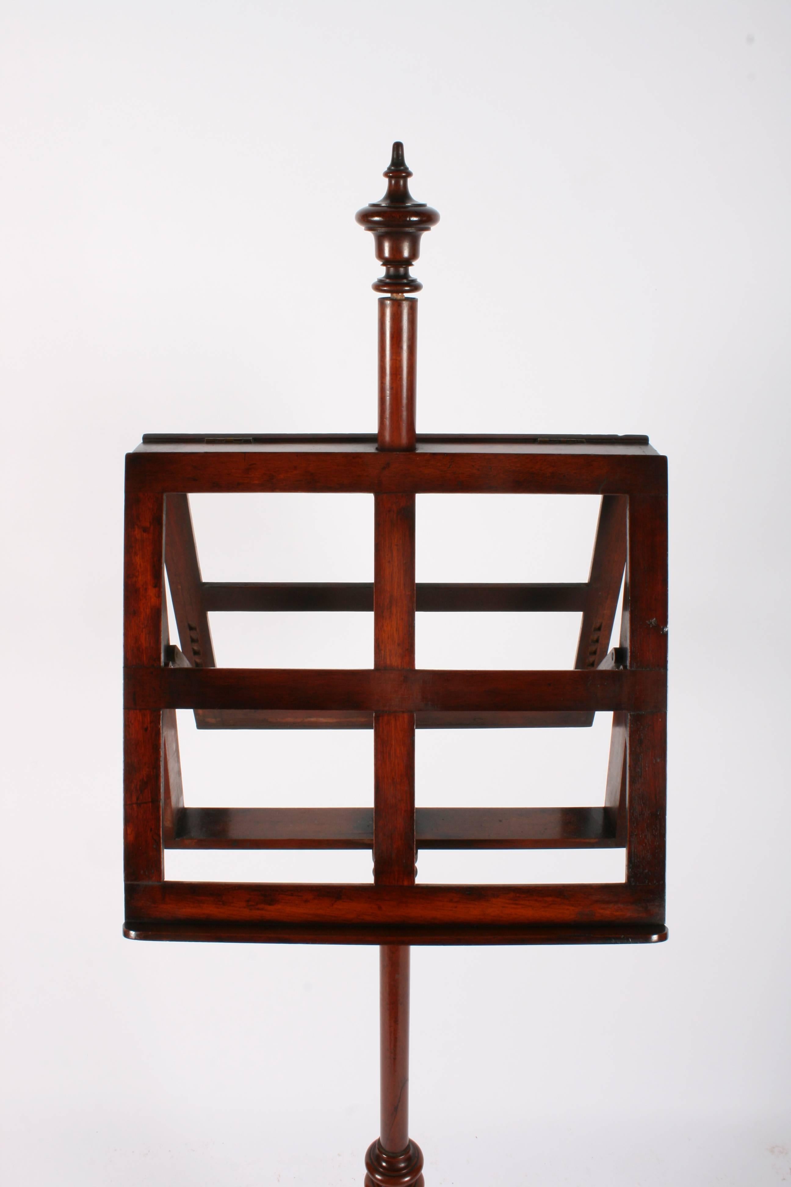 Victorian Mahogany Duet Music Stand, circa 1870 For Sale 1