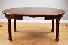 Victorian Mahogany Extending Dining Table