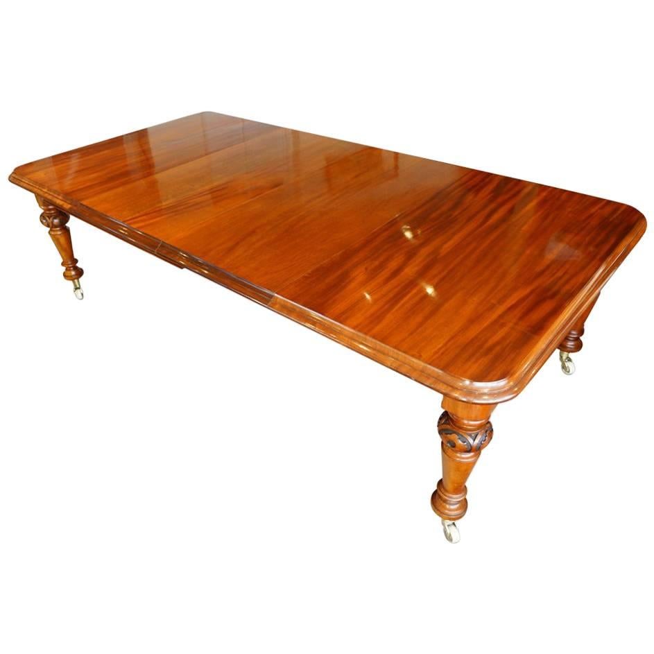 Victorian Mahogany Extending Dining Table For Sale