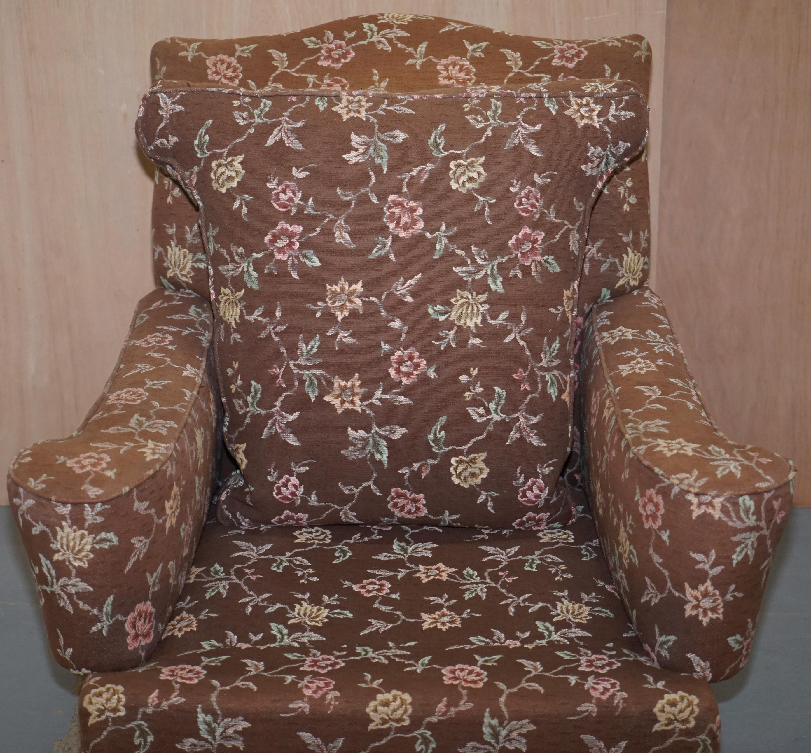 Victorian Mahogany Frame Claw & Ball Feet Library Club Armchair Floral Upholster 6