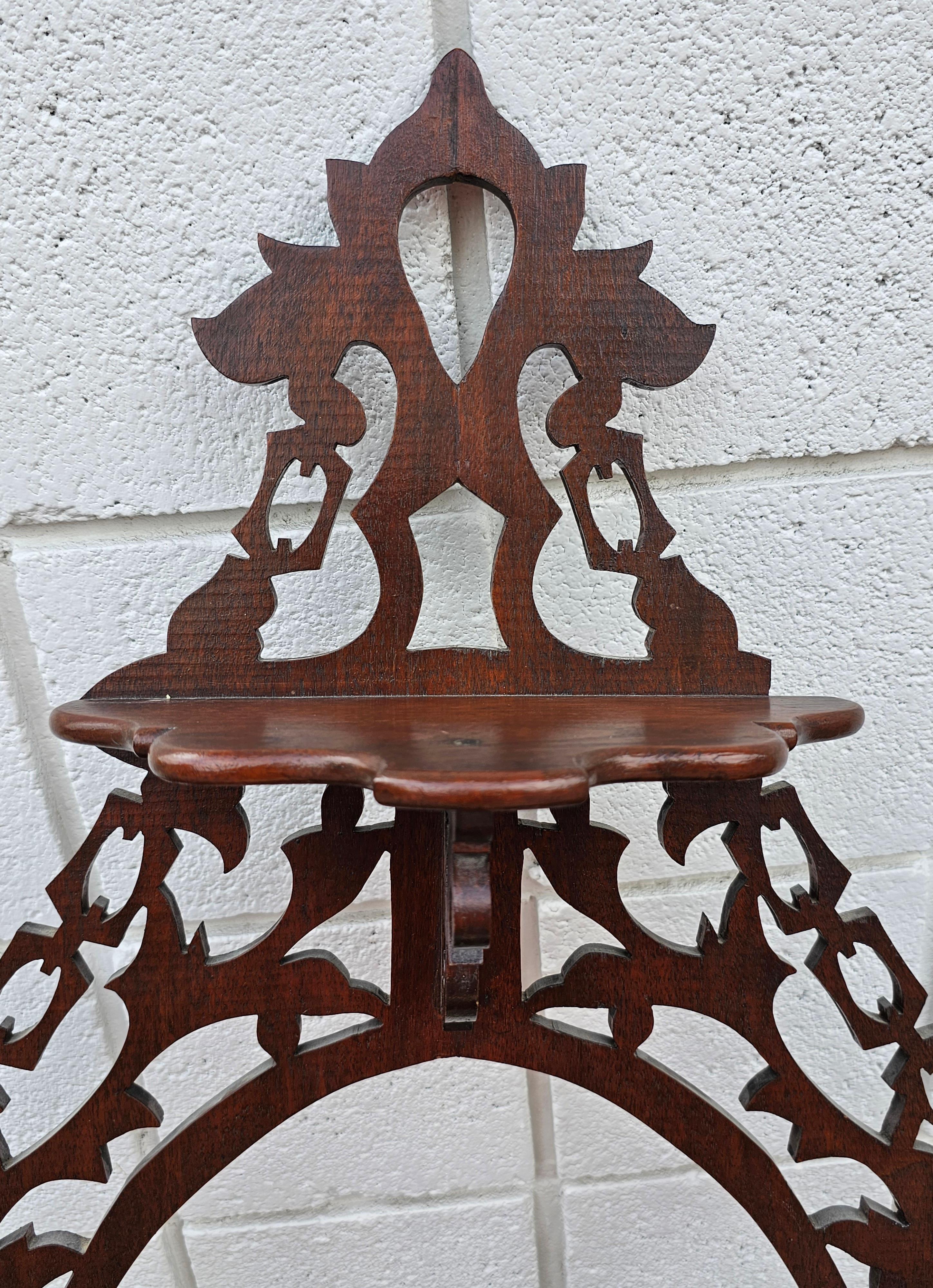 Victorian Mahogany Fretwork Three Tier Wall Shelf Etagere In Good Condition For Sale In Germantown, MD