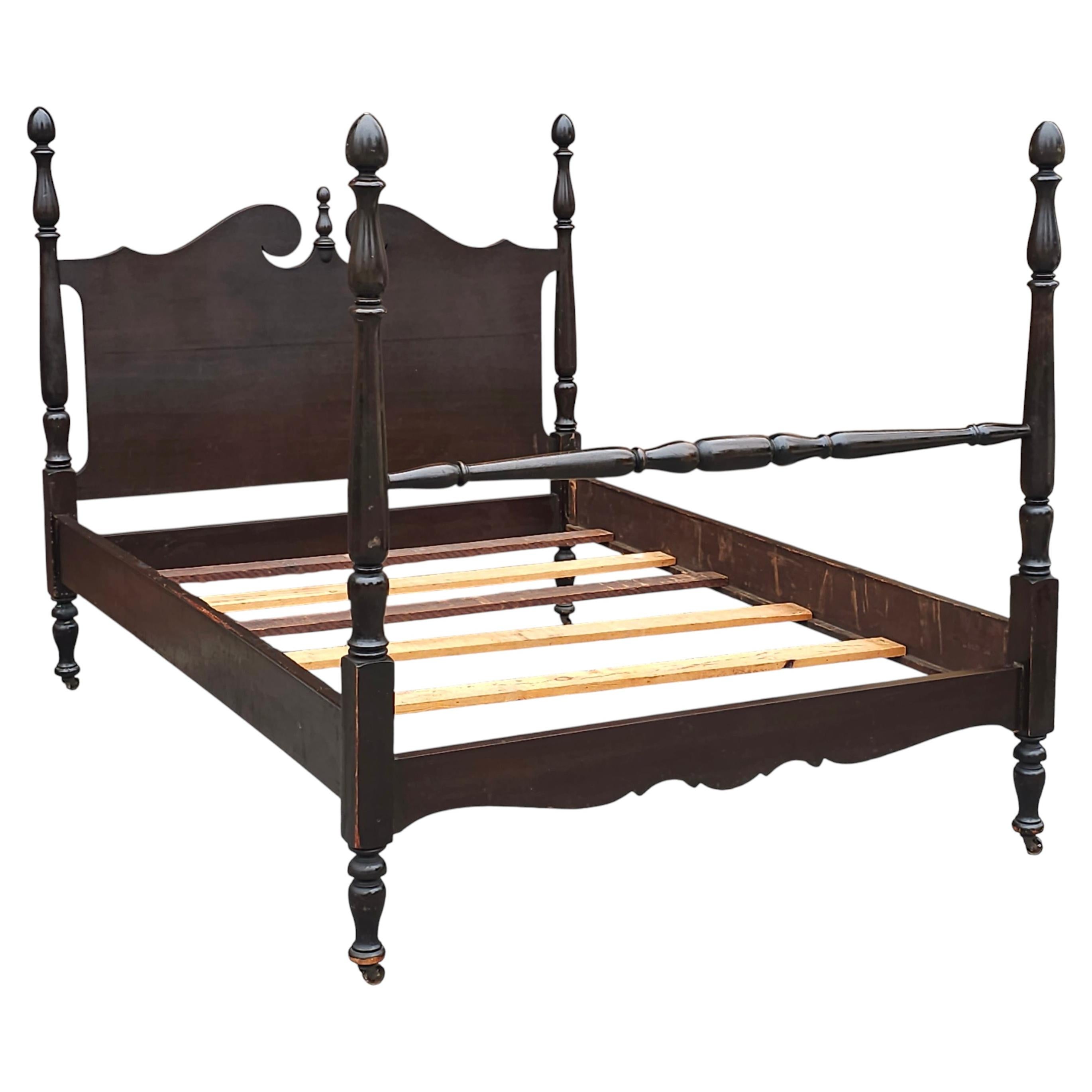 Victorian Mahogany Full Size Poster Bedframe, Circa 1840s For Sale